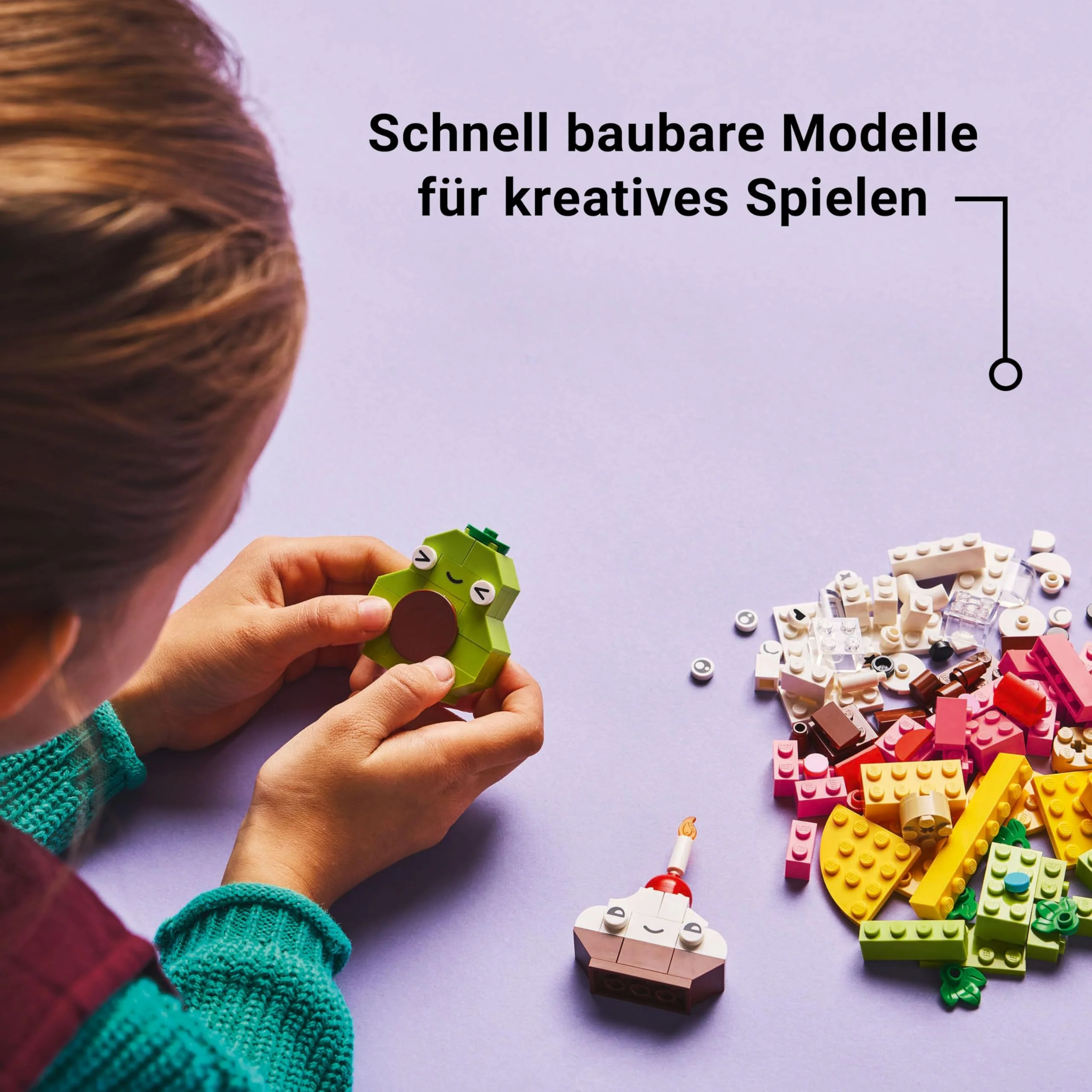 LEGO Classic Kreativer Snack Bauspaß, Spielzeug mit Essen für fantasievolle Rollenspiele, Bauset für Jungen und Mädchen ab 4 Jahren, Cupcake, Avocado, EIS am Stiel und Taco 11039 - Image 10
