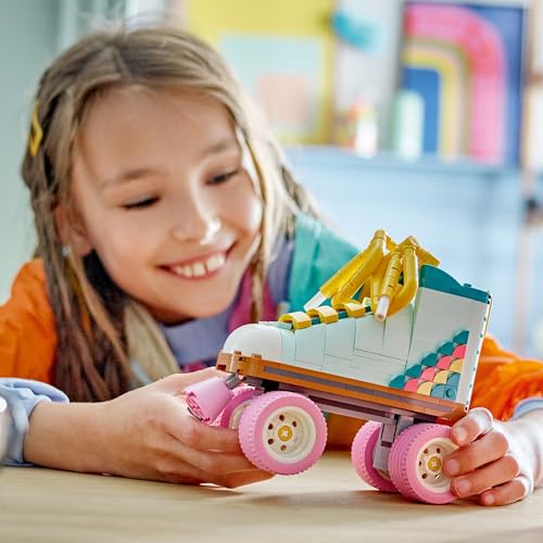LEGO Creator 3-in-1 Retro Rollschuh – Spielzeug zum Bauen und Ausstellen - Verwandelt sich in ein Mini-Skateboard oder ein Boombox Radio – Kreatives Geschenk für Mädchen und Jungen ab 8 Jahren – 31148 - Image 5