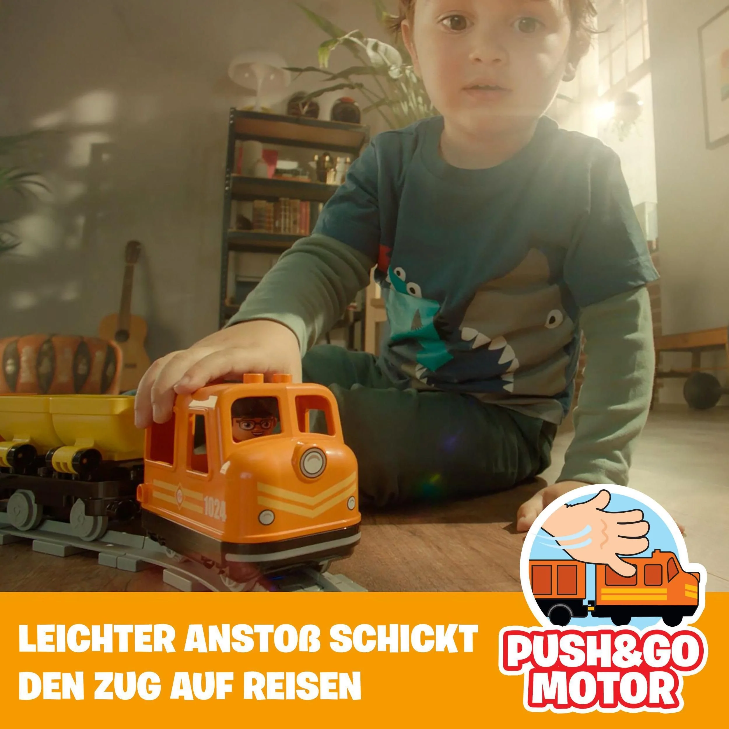 LEGO DUPLO Güterzug, „Push & Go“-Lok mit Lichtern und Geräuschen, Funktionssteinen und 2 Kranen, Spielzeug für Mädchen und Jungen ab 2 Jahren 10875 - Image 7