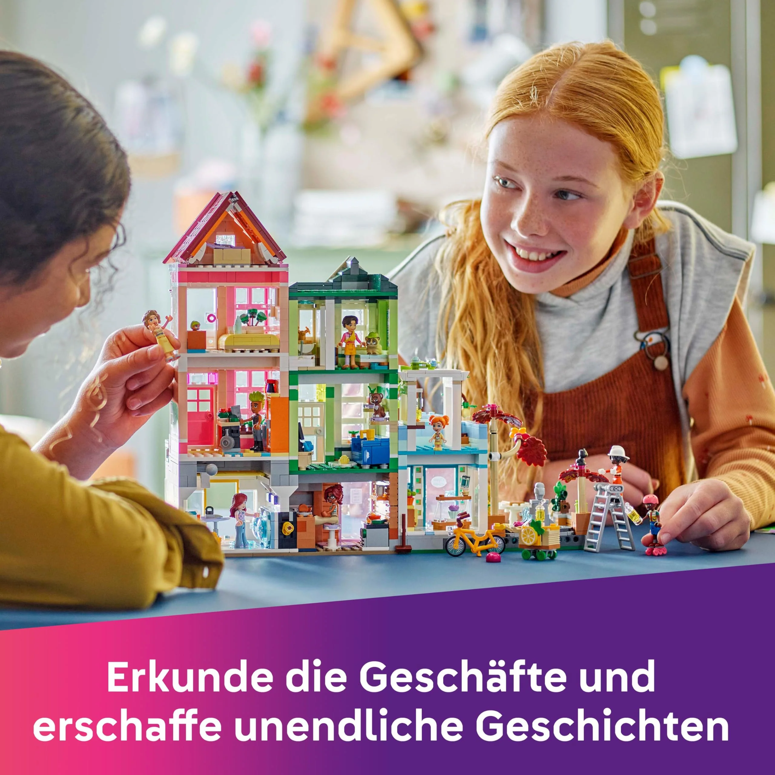 LEGO Friends Heartlake City Wohn- und Einkaufsstraße, Bauset für Rollenspiele mit 9 Charakteren (darunter 7 Minifiguren) und 3 Katzen, Geschenk für Mädchen und Jugendliche, Spielzeughaus 42670 - Image 7