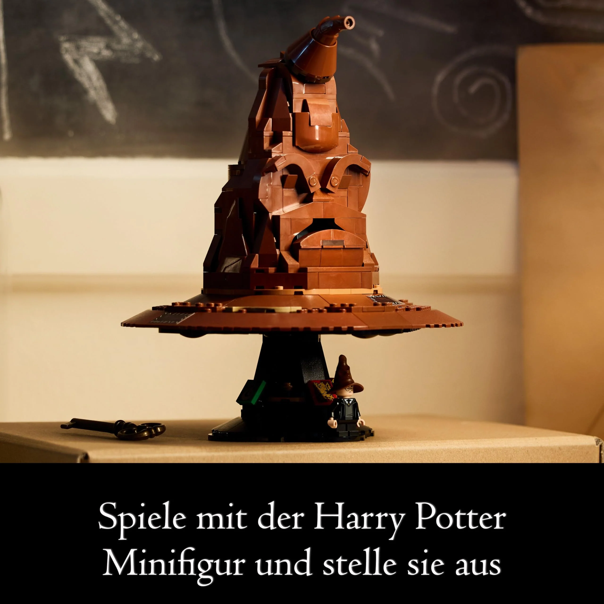LEGO Harry Potter Der Sprechende Hut, Hogwarts-Modell für Erwachsene, Film-Geschenk für Frauen, Männer, Mama und Papa, mit zufälligen 31 Klangkombinationen, Sortiert Dich in Dein Hogwarts Haus 76429 - Image 7