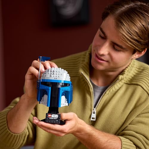 LEGO Star Wars 75408 Jango Fett Helm - Mandalorian Bauset für Erwachsene - Modell mit Ständer, Namensschild und Verstellbarer Antenne - Geschenk für Fans von Angriff der Klonkrieger - Image 4