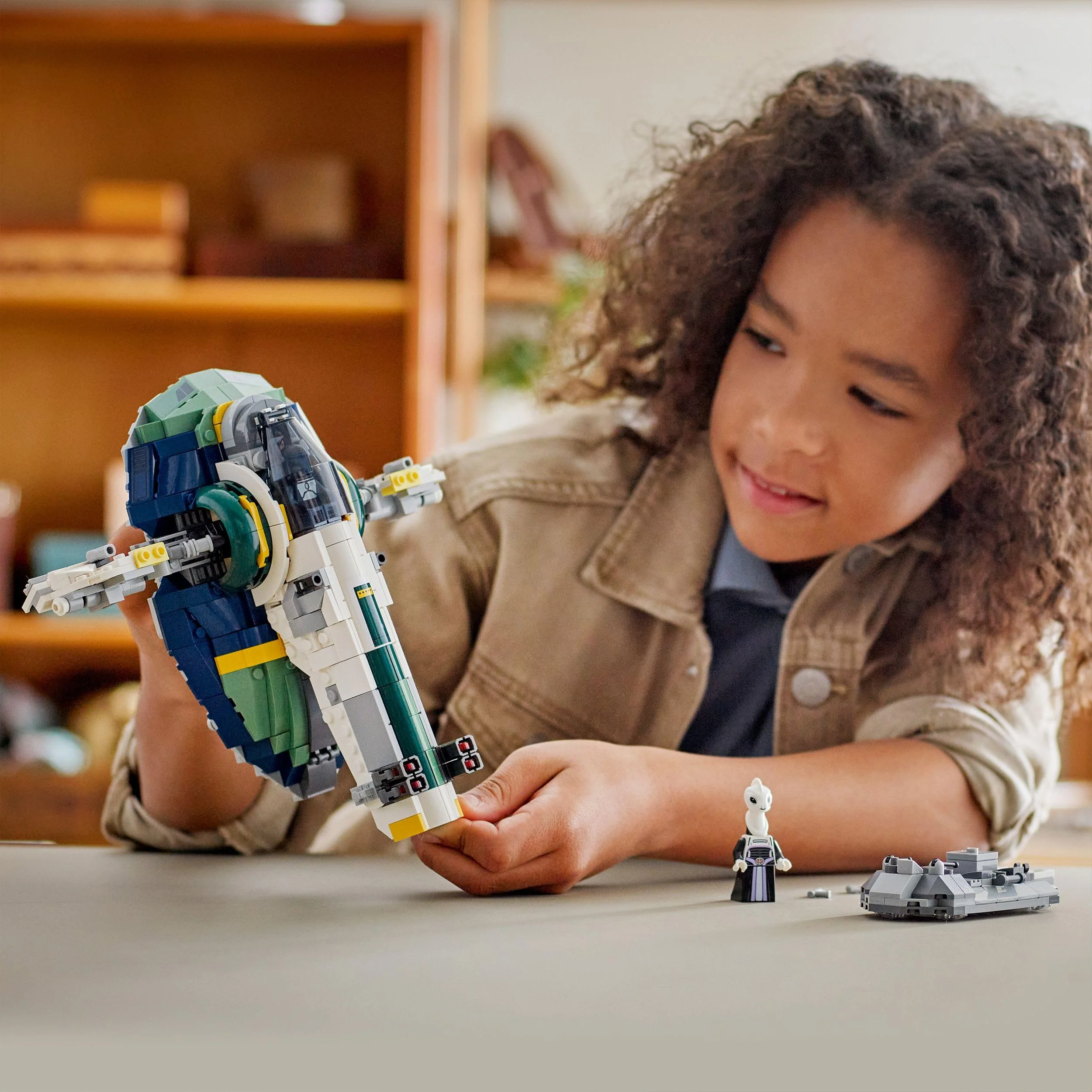 LEGO Star Wars: Angriff der Klonkrieger Jango Fetts Sternenschiff - Spielzeug für Jungen und Mädchen ab 9 Jahren - Kopfgeldjäger Minifiguren - Kreative DIY Deko - Geschenkidee für Kinder - 75433 - Image 4