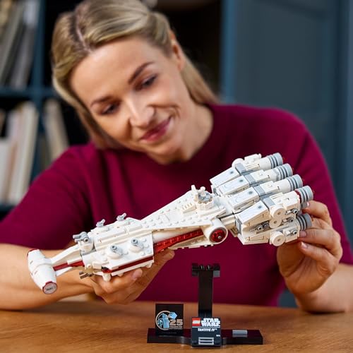 LEGO Star Wars: Tantive IV, Modell eines Sternenschiffs aus Star Wars: Eine Neue Hoffnung zum Bauen und Sammeln für Erwachsene, legendärer Sternjäger, Grandioses Geburtstags-Geschenk für Fans 75376 - Image 5