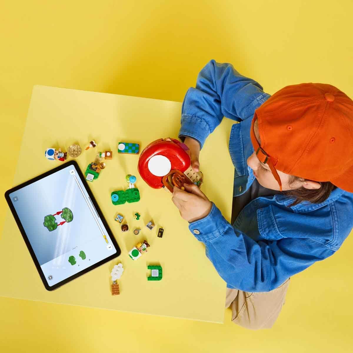 LEGO Super Mario Party bei Toads Haus - Interaktives Set mit 2 Figuren, Küche, Schlafzimmer & Picknicktisch - Kinder Spielset zum Bauen - Gamer Geschenk für Jungen & Mädchen ab 7 Jahren - 72041 - Image 8