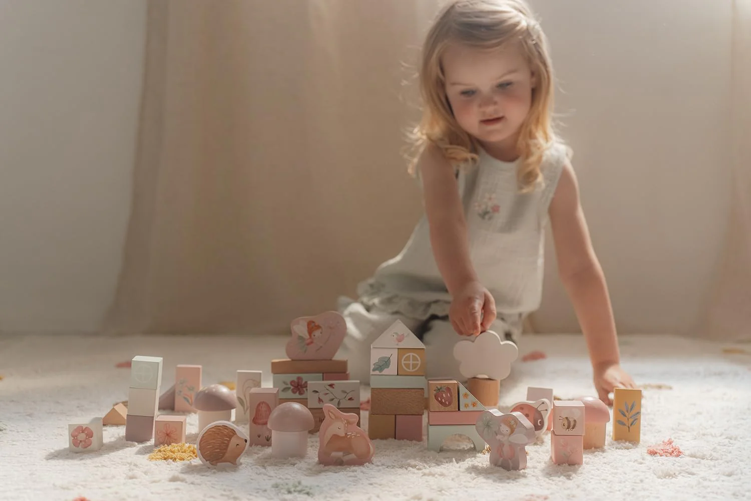 Little Dutch 7345 FSC Holz Bauklötze 50 Stück in Box - Fairy Garden rosa - Image 7