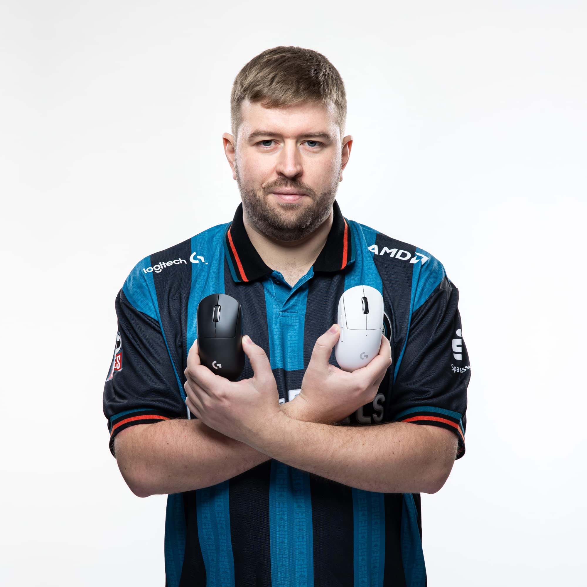 Logitech G PRO X SUPERLIGHT kabellose Gaming-Maus mit HERO 25K Sensor, Ultra-leicht mit 63g, 5 programmierbare Tasten, 70 Stunden Akkulaufzeit, PTFE-Füße ohne Zusatzstoffe, PC/Mac - Schwarz - Image 9