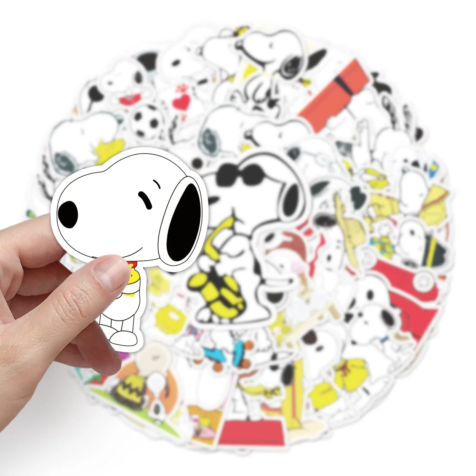 LYLSDSB 50 Stück Snoopy Stickers Vinyl Cartoon Hund Aufkleber für Laptop Skateboard Gepäck Scrapbook Auto Motorrad Gitarre Kühlschrank,Waterproof Ästhetische niedlich Aufkleber für Kinder - Image 3