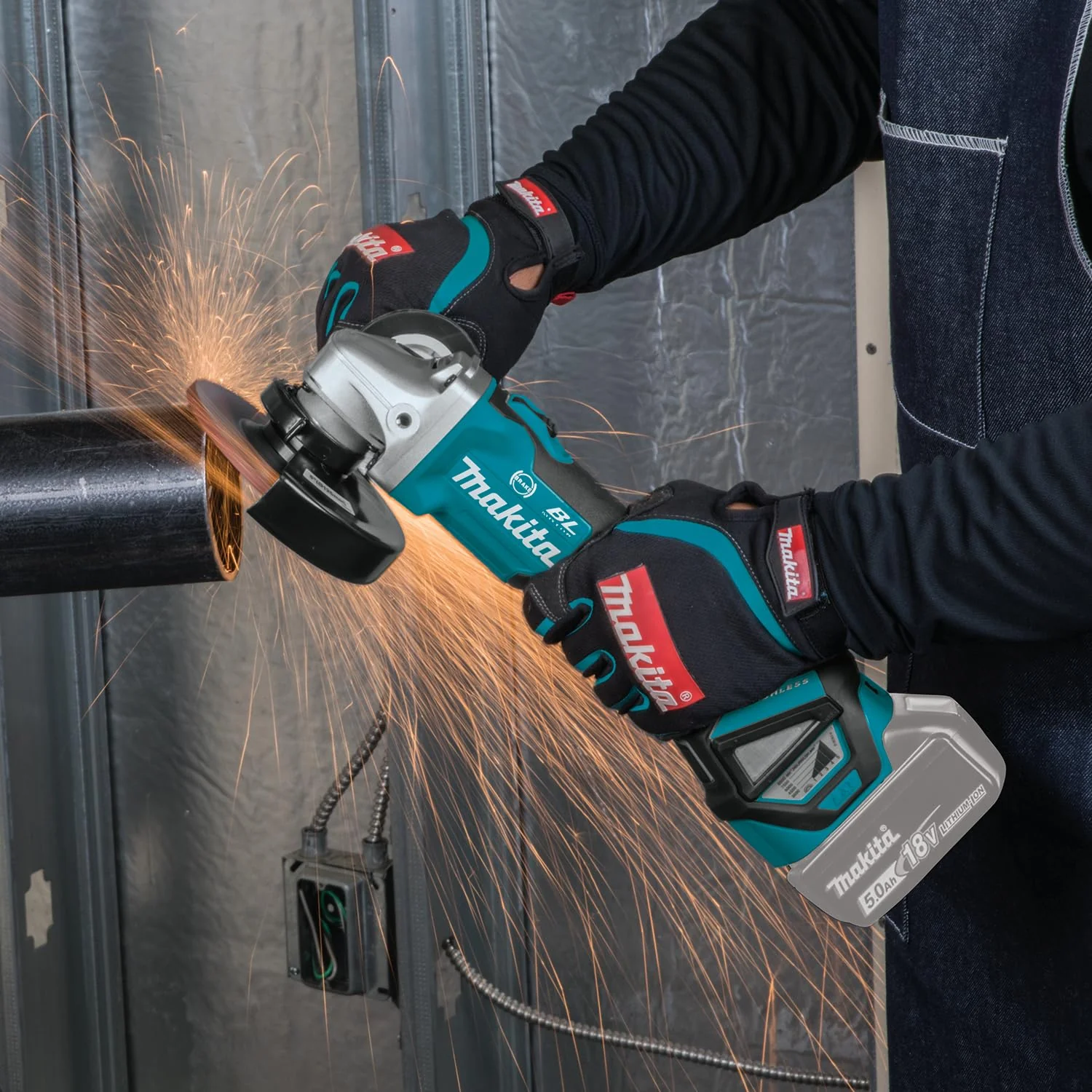 Makita DGA513RTJ Akku-Winkelschleifer 18 V / 5,0 Ah, 2 Akkus + Ladegerät Im MAKPAC - Image 12