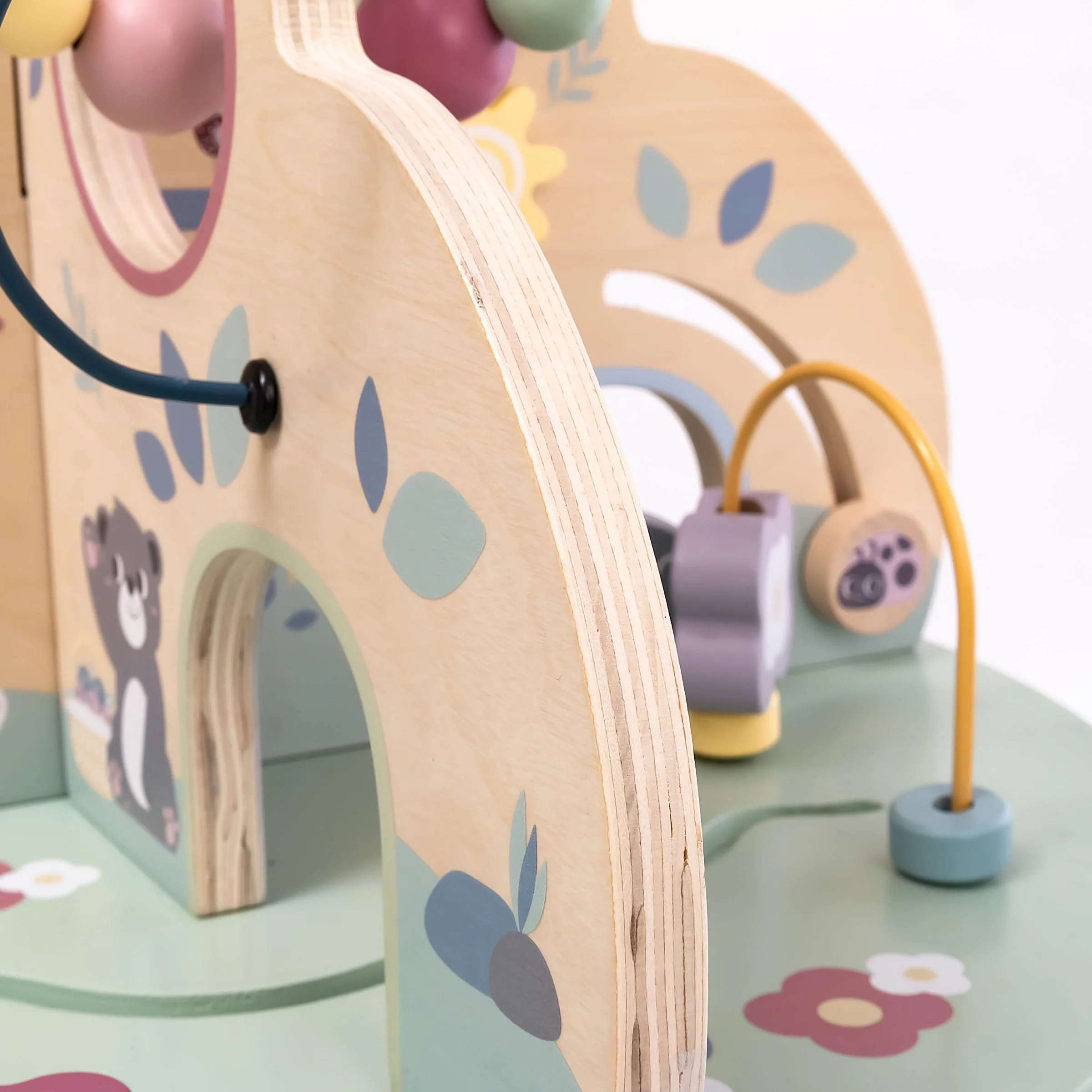 mamabrum Bildungstisch & Motoriktisch Holz für Kinder ab 12 Monaten – Aktivitätstisch mit Motorikschleife, Formensortierer, Abakus & Lernuhr – Montessori Lernspielzeug MAM195 - Image 6