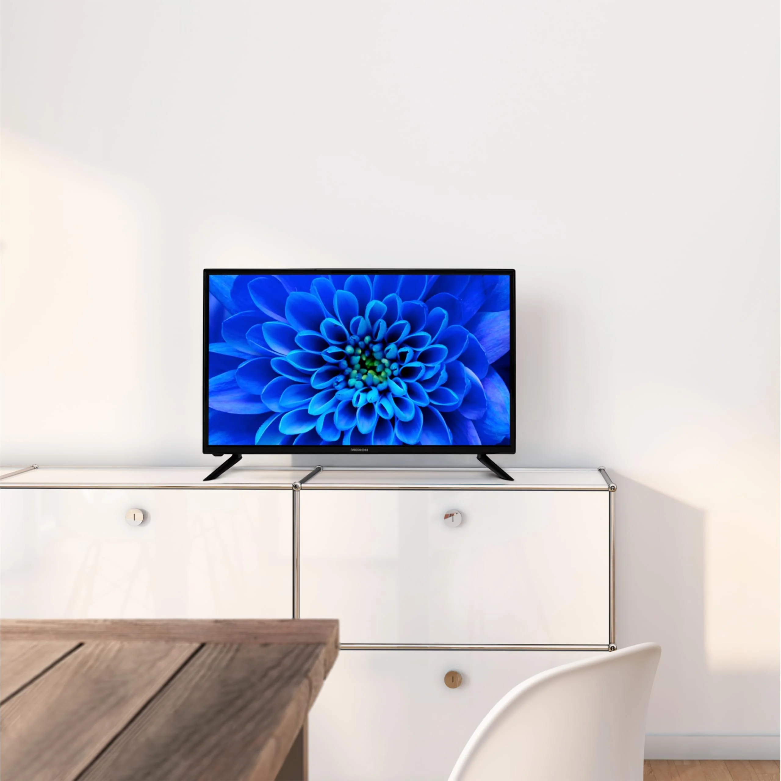 MEDION E13227 (MD 30327) 80 cm (32 Zoll) HD Fernseher (integrierter DVD-Player, Triple Tuner Receiver DVB-T2 DVB-C DVB-S2, 2 x HDMI, VGA, USB, Mediaplayer, CI+) - Image 6