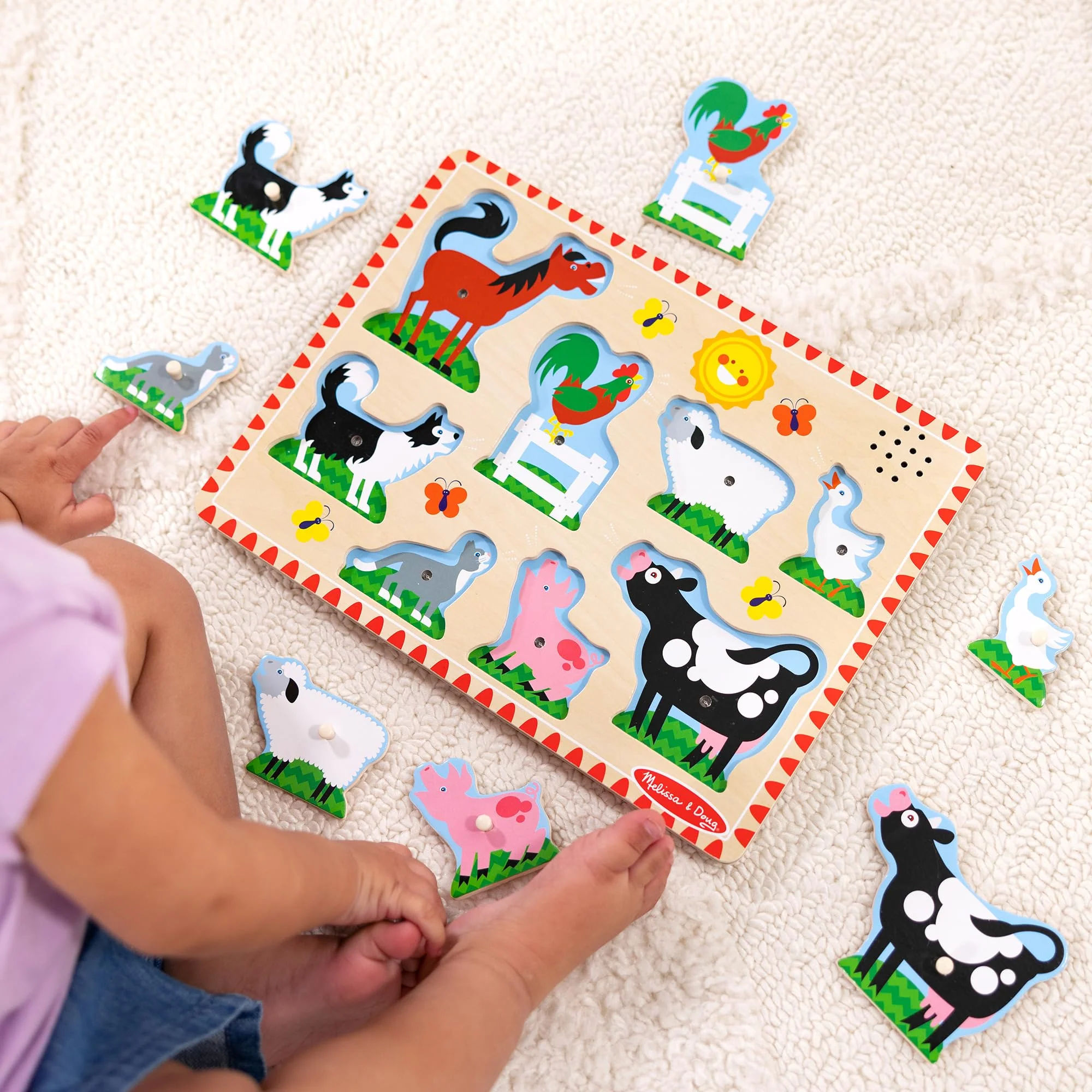 Melissa & Doug - Bauernhoftiere Sound Puzzle - 8-teiliges Steckpuzzle aus Holz mit Tieren und Sound-Effekten, fördert Motorik und Hörvermögen, ab 2 Jahren - Image 9