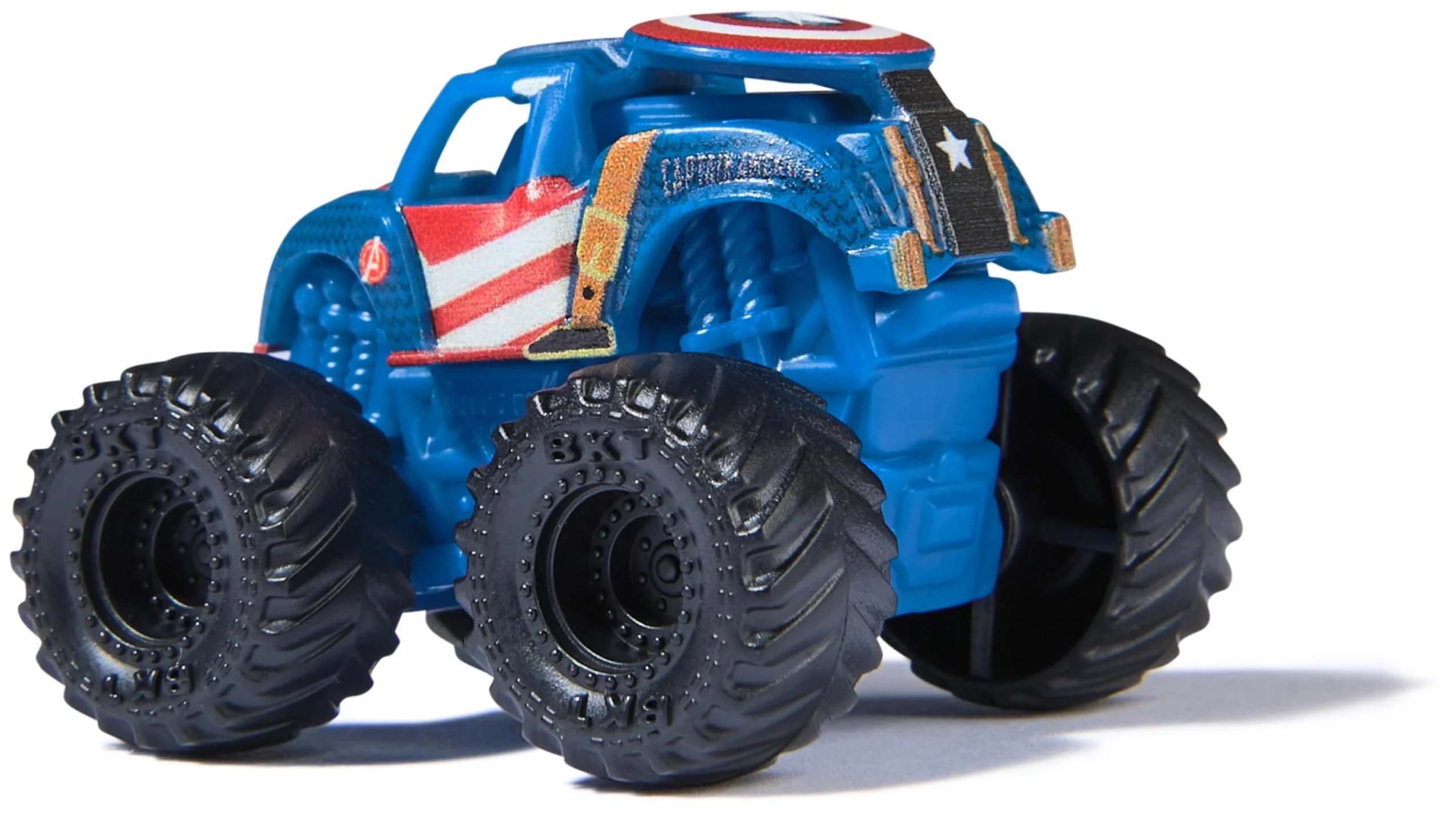 Monster Jam Marvel - Mini-Truck 3er-Set mit Black Panther, Captain America, Iron Man, Maßstab 1:87, robust und mit coolen Details, für monstermäßige Superhelden-Action an jedem Ort, ab 3 Jahren - Image 4