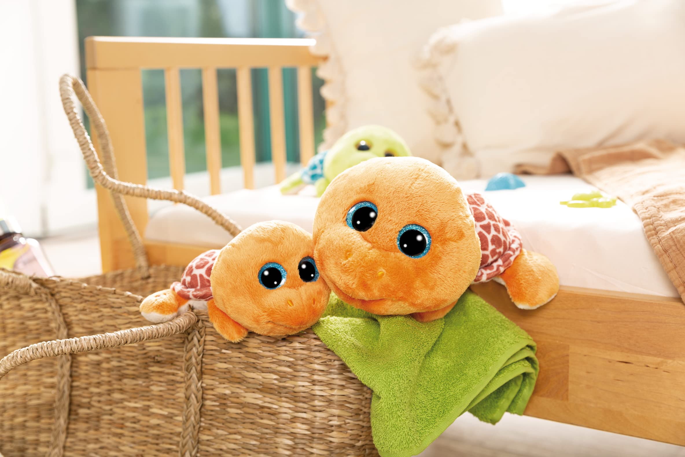 NICI GLUBSCHIS Schildkröte Hubbli 15 cm – Kuscheltier aus weichem Plüsch, niedliches Plüschtier zum Kuscheln und Spielen, für Kinder & Erwachsene, 48765, tolle Geschenkidee, grün - Image 3
