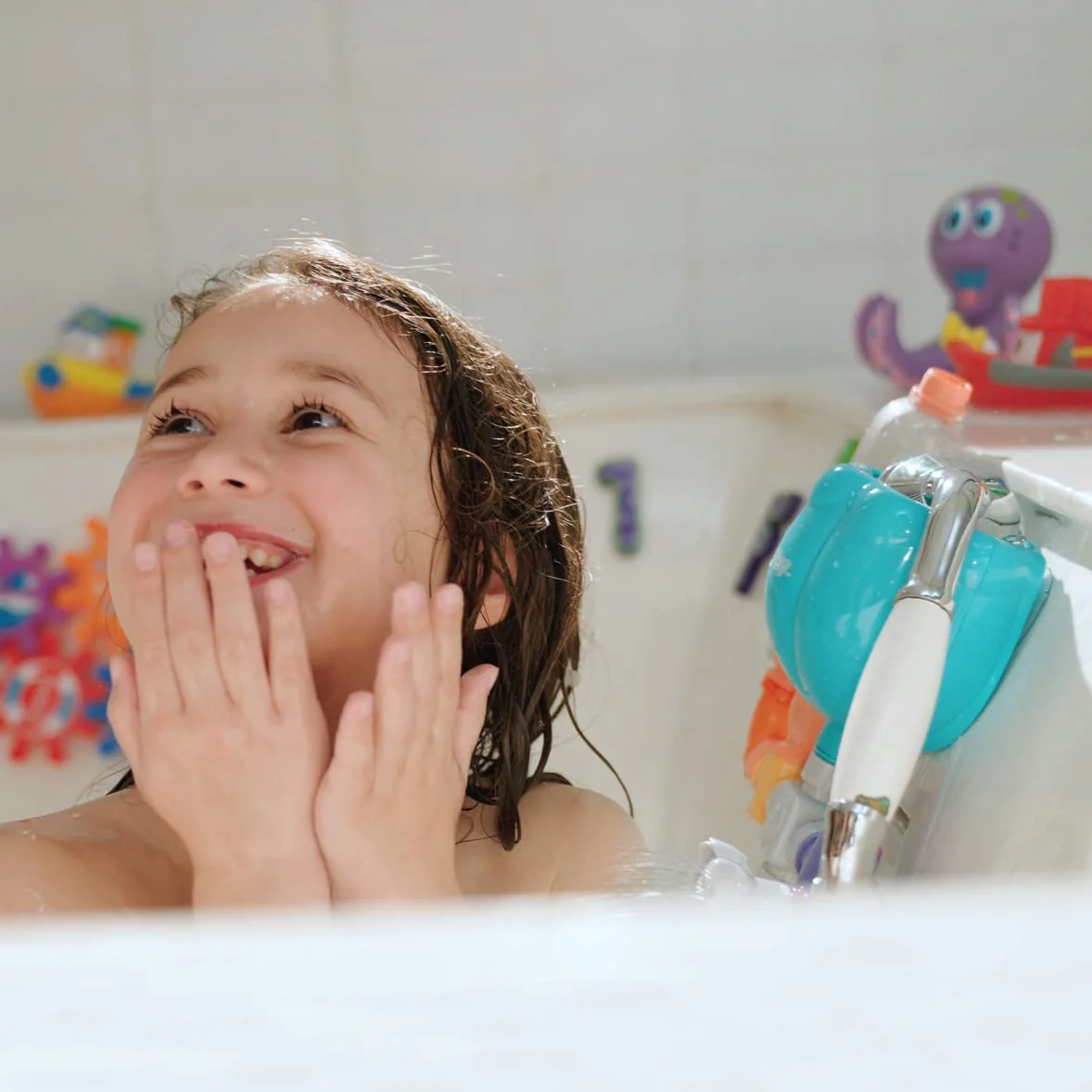 Nuby Wacky Waterworks – Bade-Spielzeug mit Saugnapf | Kognitives Wachstum für Kinder | Interaktives Wasserspielzeug | Spaßig und lehrreich | Ab 3 Jahren - Image 11