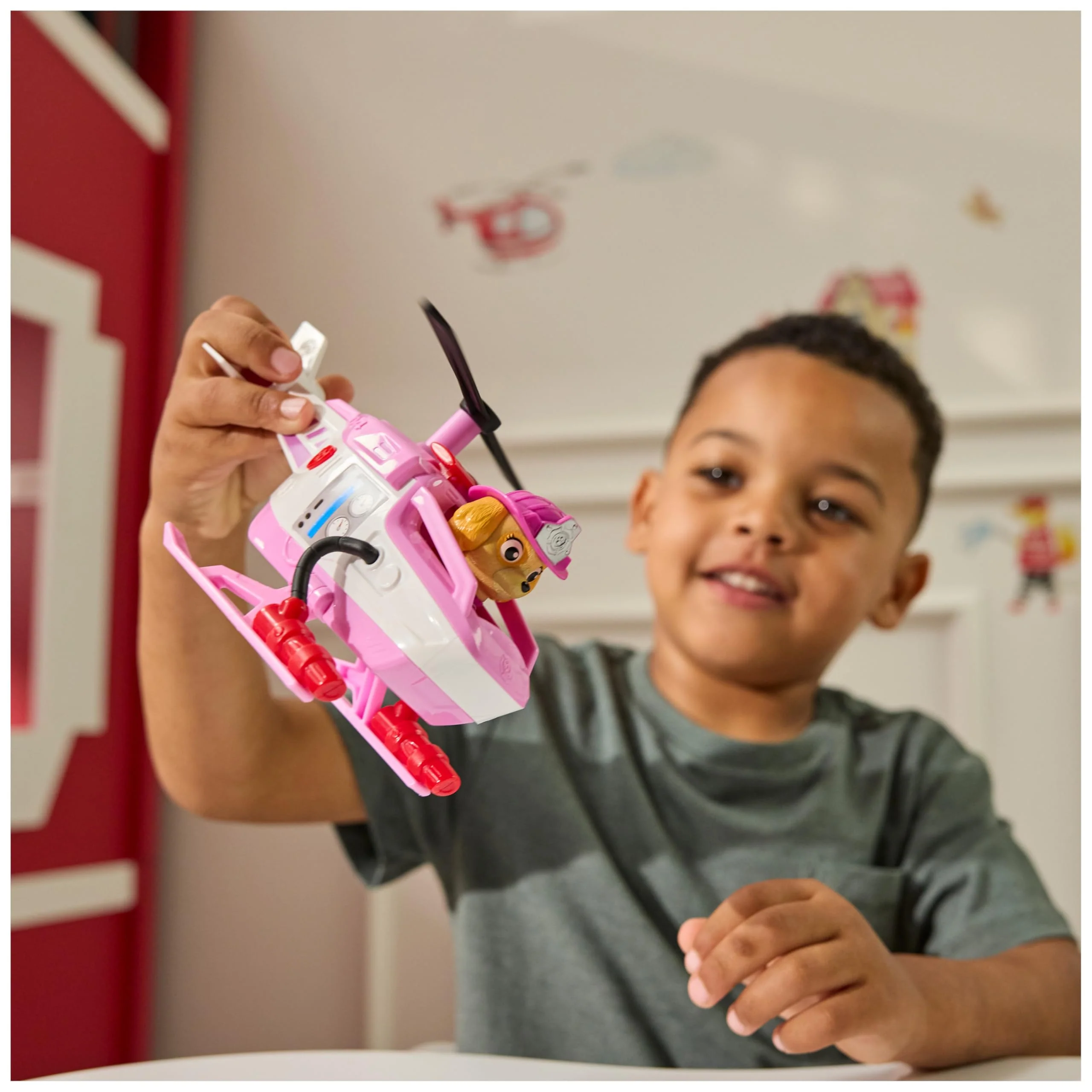 PAW PATROL Fire Rescue - Skyes Rettungshubschrauber mit Skye Hundefigur und Katzenfigur, Spielzeug für Kinder ab 3 Jahren - Image 10