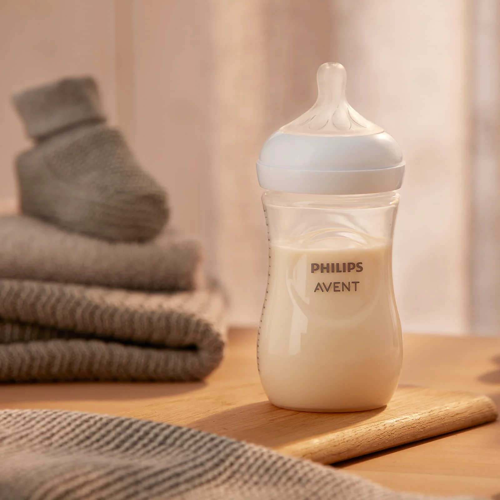 Philips Avent Babyflaschen Natural Response – 3x Babyflaschen, 260 ml, für Neugeborene ab 1 Monat, BPA-frei (Modell SCY903/03) - Image 2