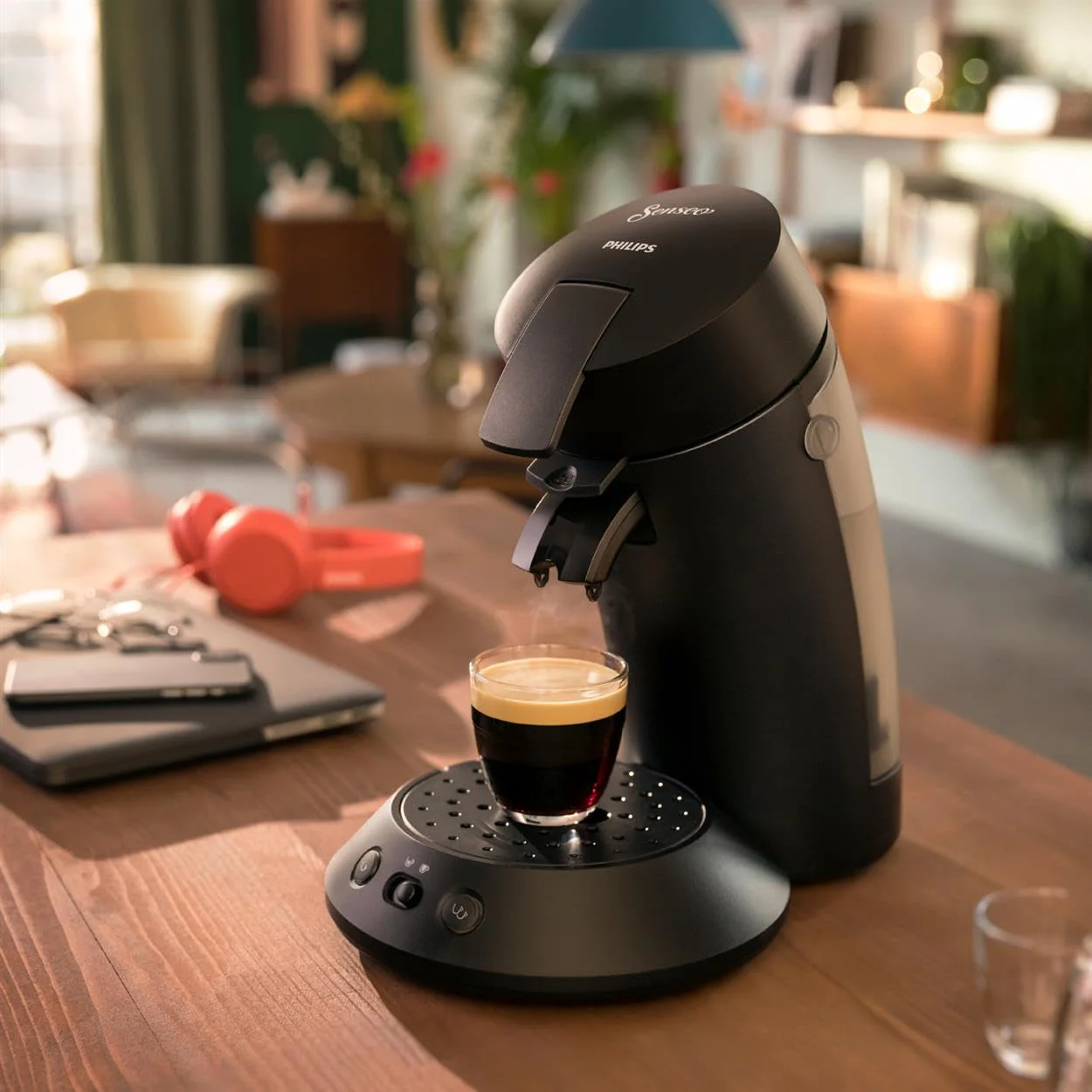 Philips Domestic Appliances Senseo Original Plus CSA210/90 Kaffeepadmaschine (Kaffeestärkewahl, Kaffee Boost Technologie, aus recyceltem Plastik), rot - Image 5