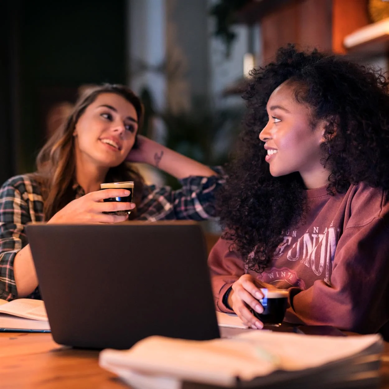 Philips Domestic Appliances Senseo Original Plus CSA210/90 Kaffeepadmaschine (Kaffeestärkewahl, Kaffee Boost Technologie, aus recyceltem Plastik), rot - Image 8