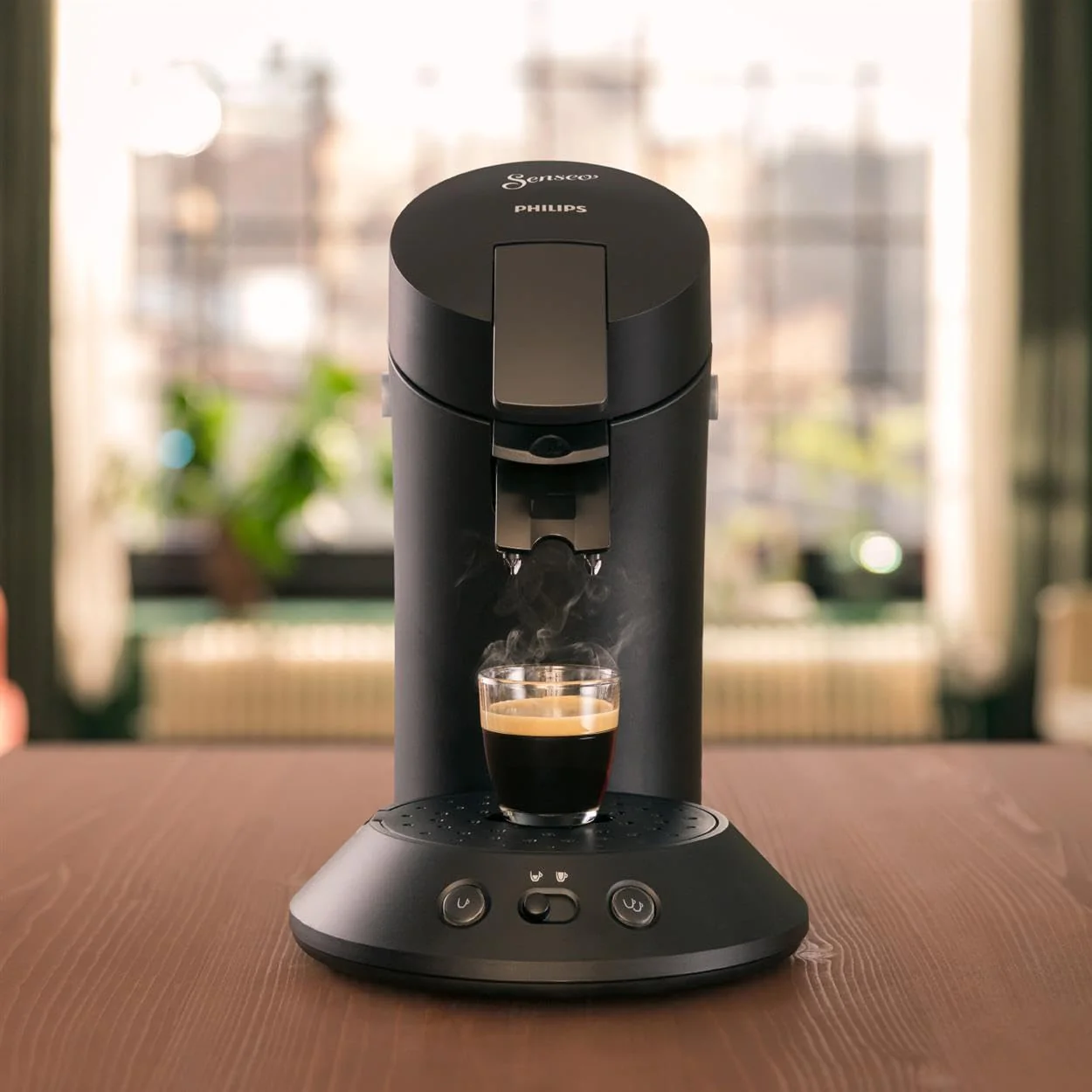 PHILIPS Senseo Original Plus Kaffeepadmaschine – Coffee Boost Technologie, Kaffeestärkewahl, 0,7 L Wassertank, Direktstart- und Abschaltfunktion, Zwei-Tassen-Funktion, Sanfte Crema (CSA210/10) - Image 9