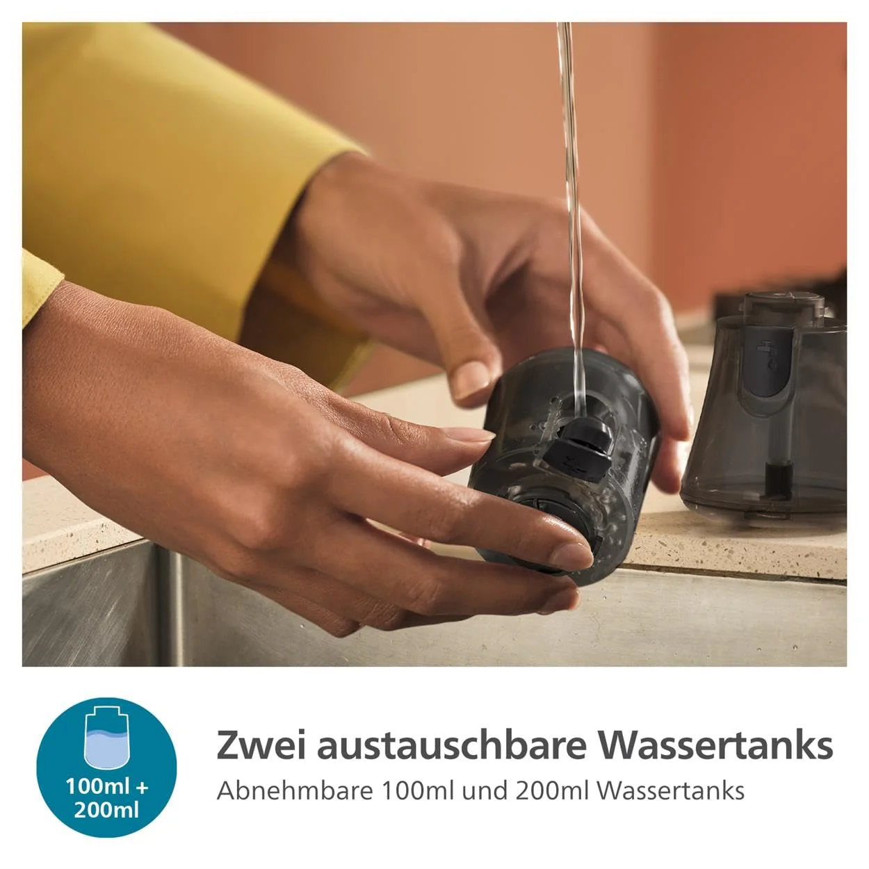 Philips Steamer 7000 Series - 1500W, 28 g/min Dampfleistung, zugespitzte Heizplatte aus Metall, 2 abnehmbare Wassertanks, inkl. Handschuh/StyleMat, Schwarz (STH7060/80) - Image 2