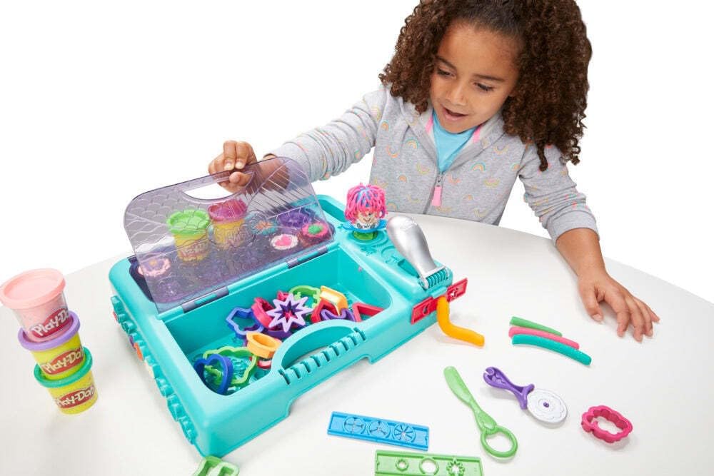 Play-Doh Kreativbox für unterwegs mit mehr als 30 Knetwerkzeugen und 10 Dosen - Image 7