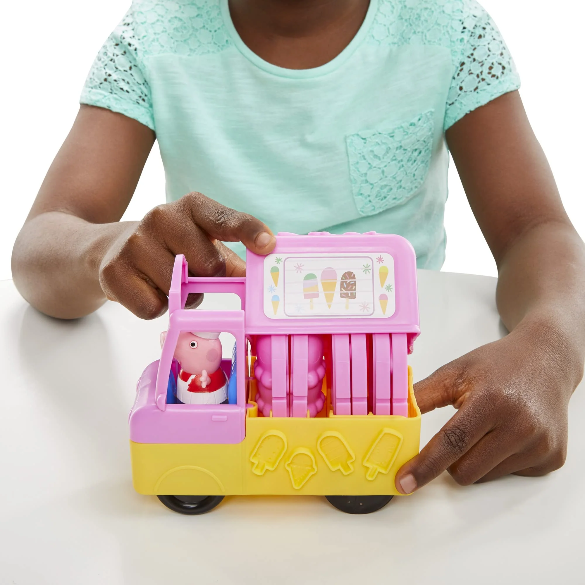 Play-Doh Peppas Eiswagen Bastel-Set, 3 x56g Dosen und 2 x 28 g Dosen Modelliermasse, Peppa und Schorsch Figuren und viele Accessoires und Formen, kreatives für Kinder ab 3 Jahren - Image 14