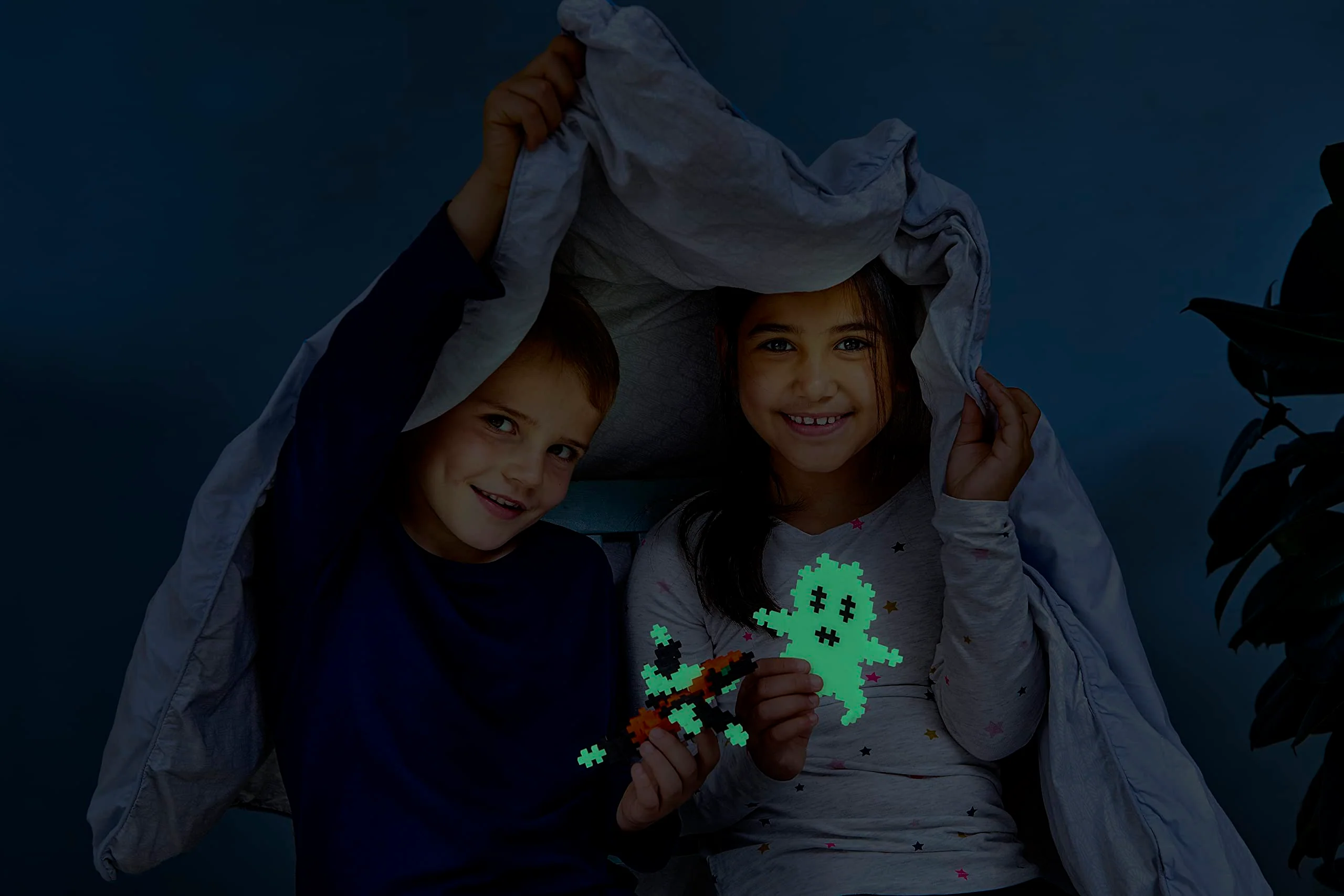 Plus-Plus 9603919 Geniales Konstruktionsspielzeug, Basic XXL Mega-Set, Glow in The Dark, Kreativ-Bausteine, 2000 Teile, Ab 5 Jahren - Image 5