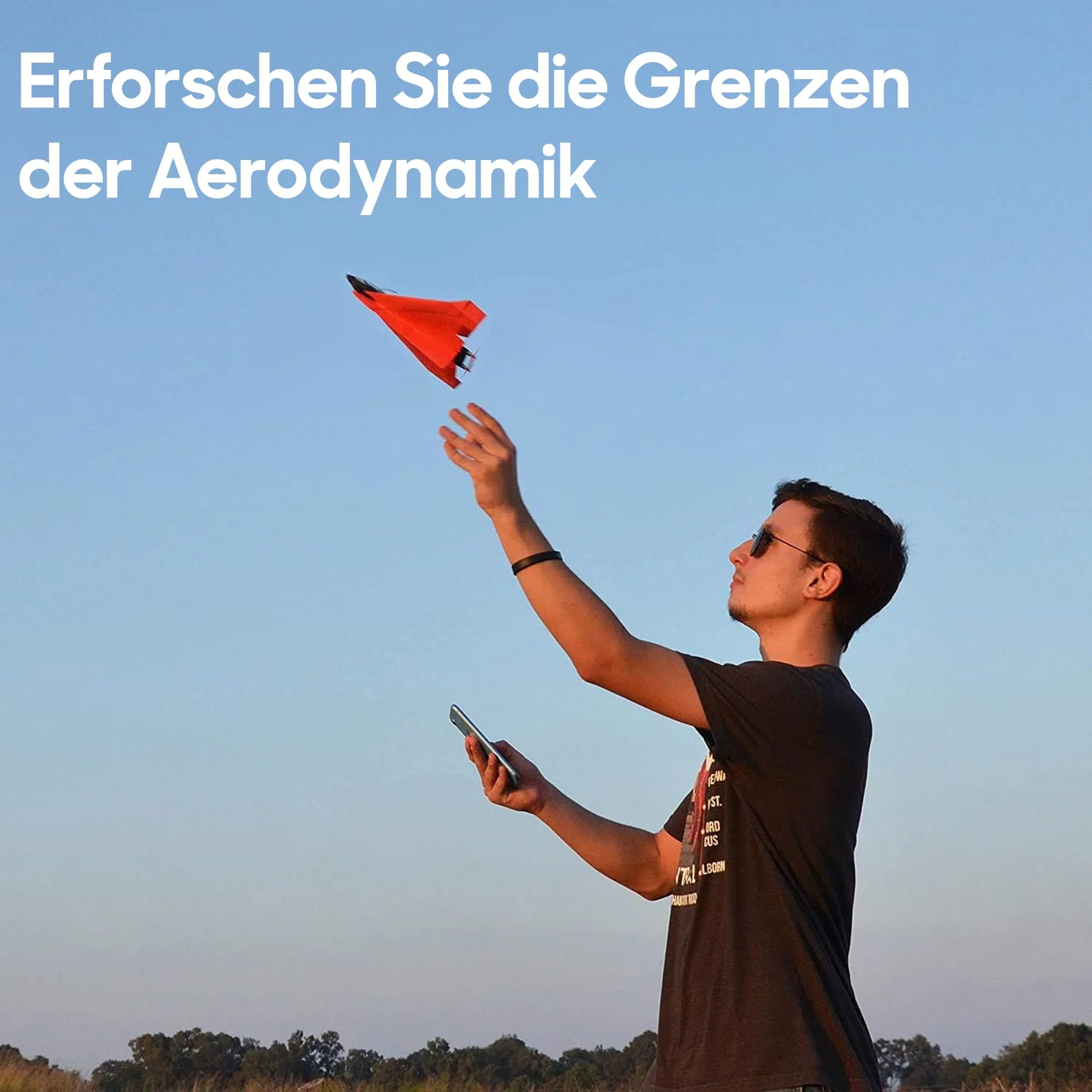 POWERUP 4.0. Smartphone gesteuertes Papierflugzeug Set der nächsten Generation. Einfache Handhabung durch Autopilot Funktion und integriertes Gyroskop. Für alle Hobbyflieger und begeisterten Piloten. - Image 3