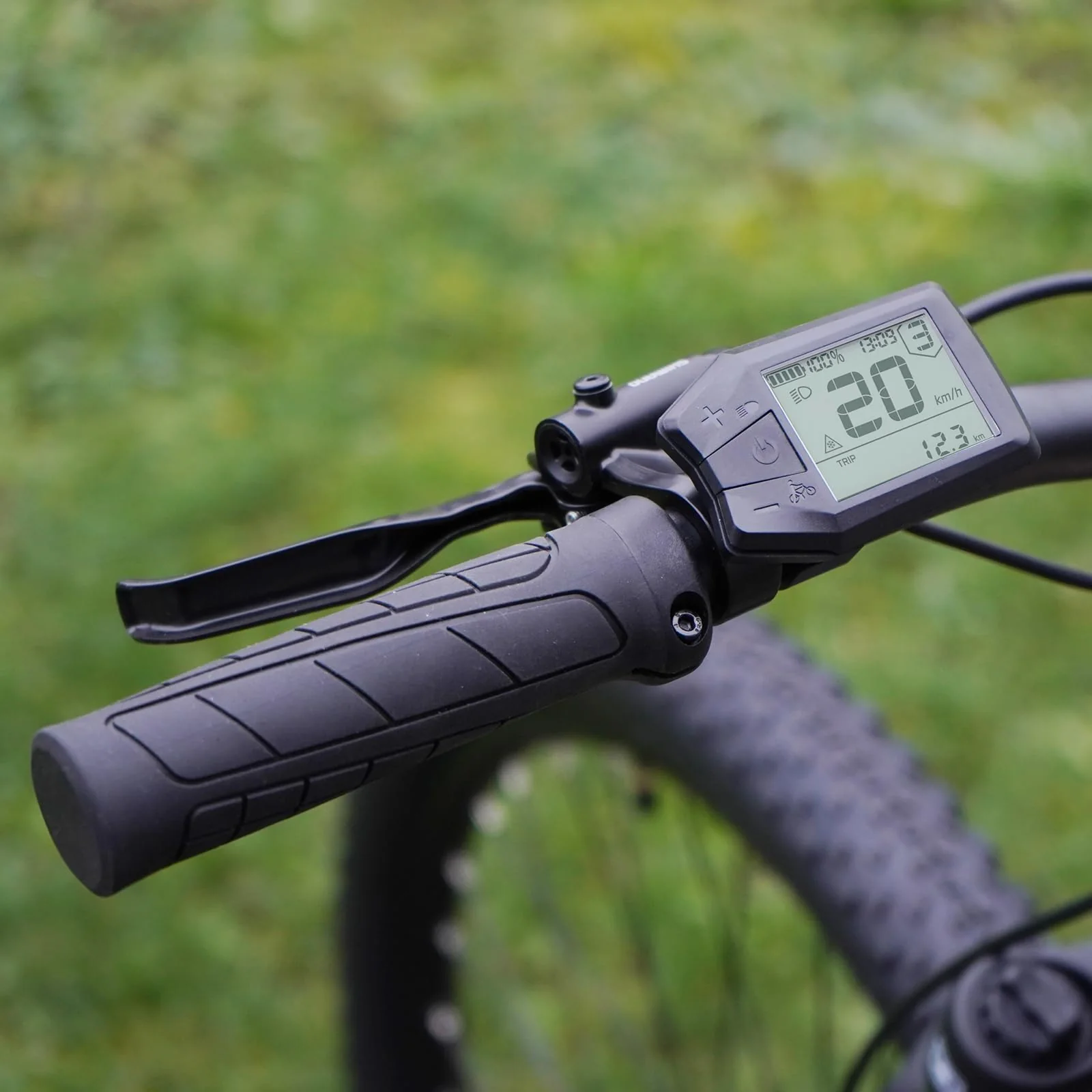 Prophete DICE 2.0 E-MTB 29" – Enovation Hinterradmotor 48V, 250W, 46Nm, 9-Gang Kettenschaltung, 130 km Reichweite, Suntour XCT Federgabel, Hydraulische Scheibenbremsen, Sandbeige - Image 3