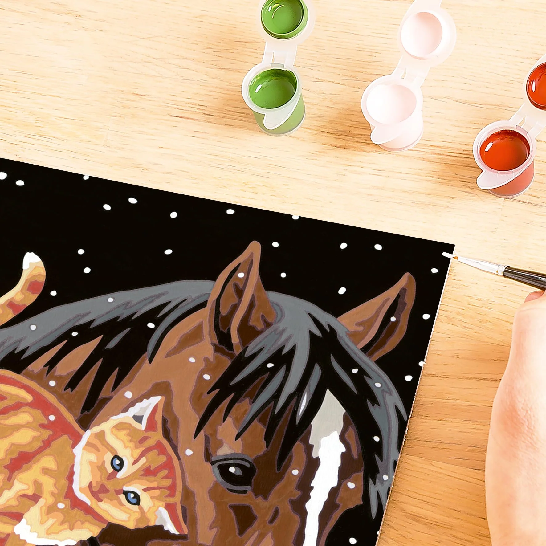 Ravensburger CreArt 28556 - Fohlen mit Kätzchen - Malen nach Zahlen für Kinder ab 7 Jahre, Malset mit Rahmen, Pinsel und Acrylfarben, Geschenk für Mädchen und Jungen, mit Glitzer - Image 2