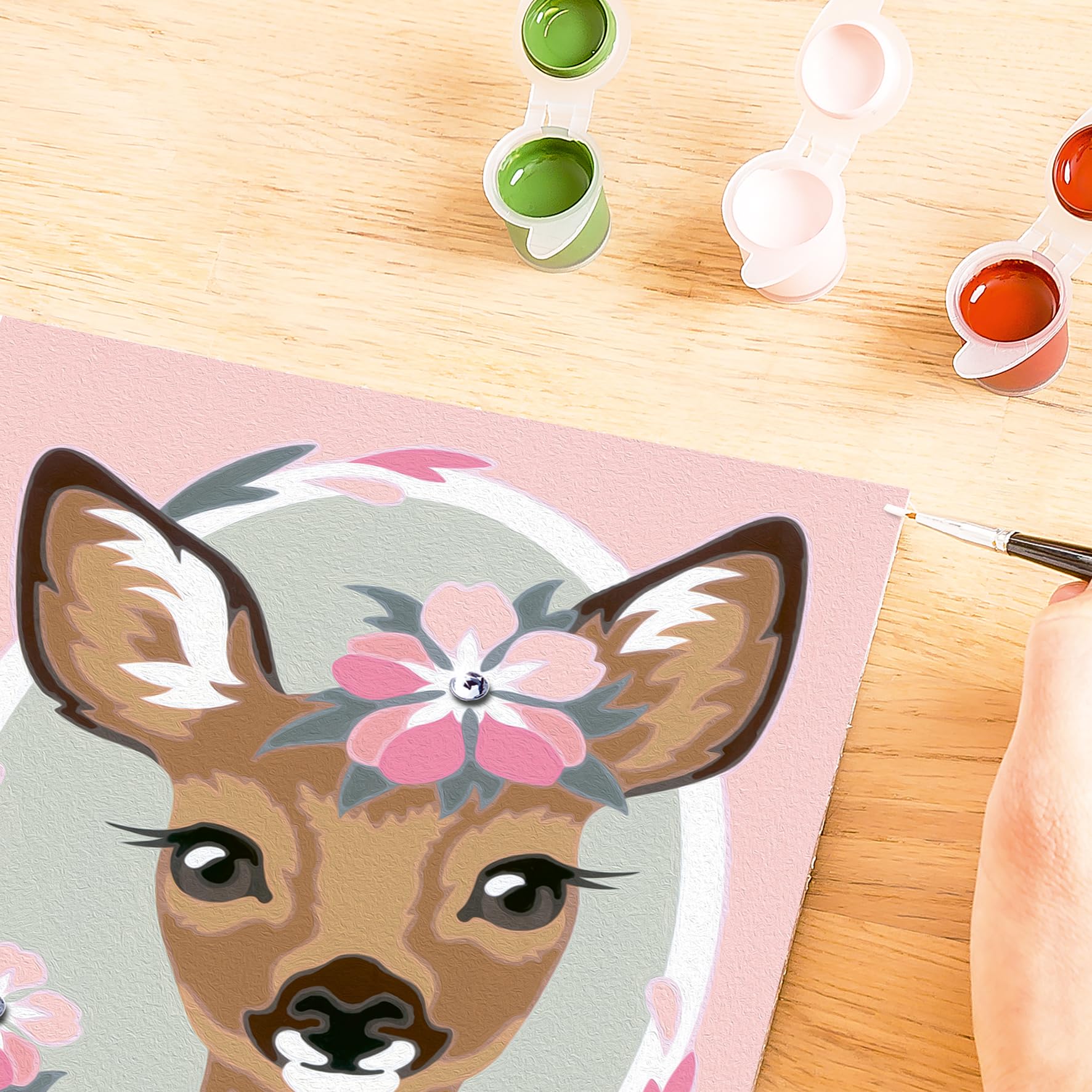 Ravensburger CreArt 28983 - Süßes REH - Malen nach Zahlen für Kinder ab 7 Jahre, Malset mit Rahmen, Pinsel und Acrylfarben, Geschenk für Mädchen und Jungen, mit Glitzer - Image 2