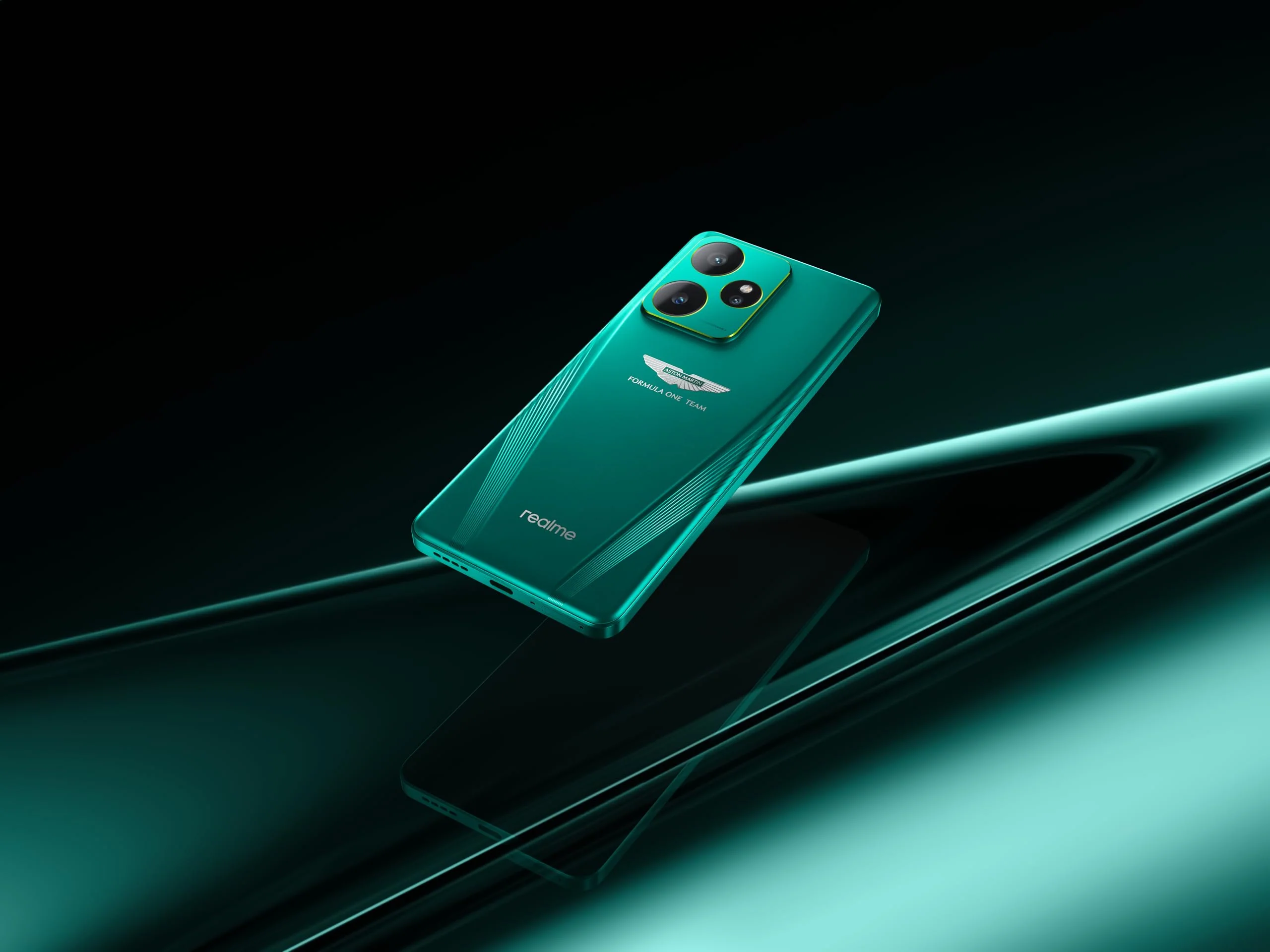 realme GT7 5G Smartphone,16+512GB,Aston Martin Green,7000 mAh Battery,120W Charge,Dimensity 9400e Chipset,IMX906 50MP Camera, AI Planner(Stock Limited) - Image 8