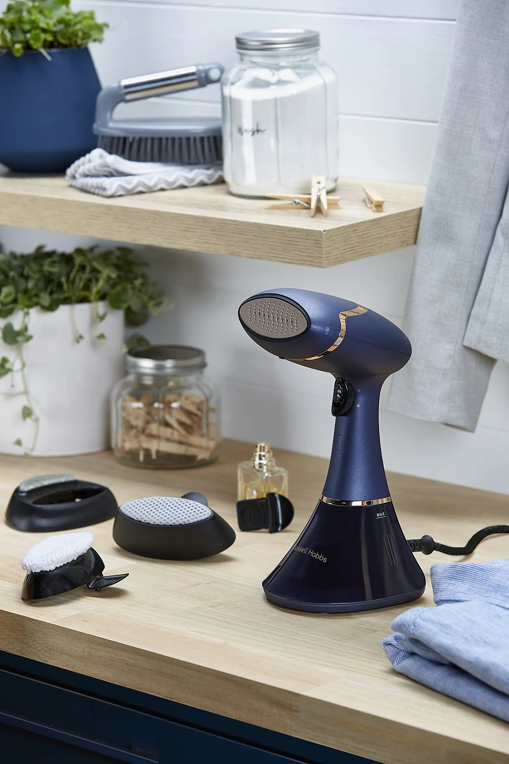 Russell Hobbs Dampfglätter [Testsieger] Bügeleisen Multi Steam Genie Pro Aroma (1800W, 32g/min Dampf, Reisebügeleisen inkl. 3 Aufsätze: Kleidung, Vorhänge, Polstermöbel) 28041-56 - Image 2