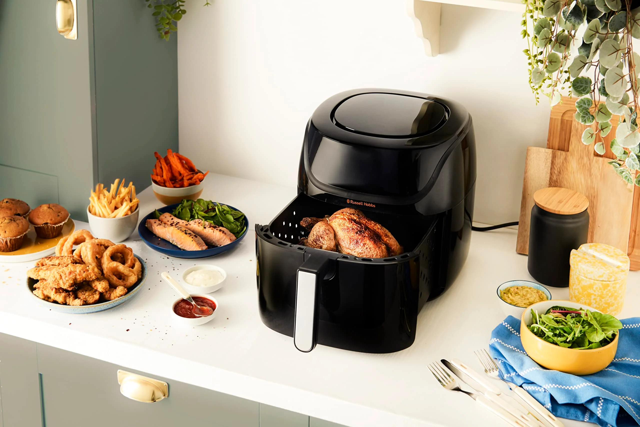 Russell Hobbs Heißluftfritteuse XXL 8L Rapid AirFryer [kompaktes Gehäuse,7 Kochfunktionen,10 Programme] SatisFry (spülmaschinenfest, max 220°C, Fritteuse ohne Öl, Grillen, Backen, Braten) 27170-56 - Image 8