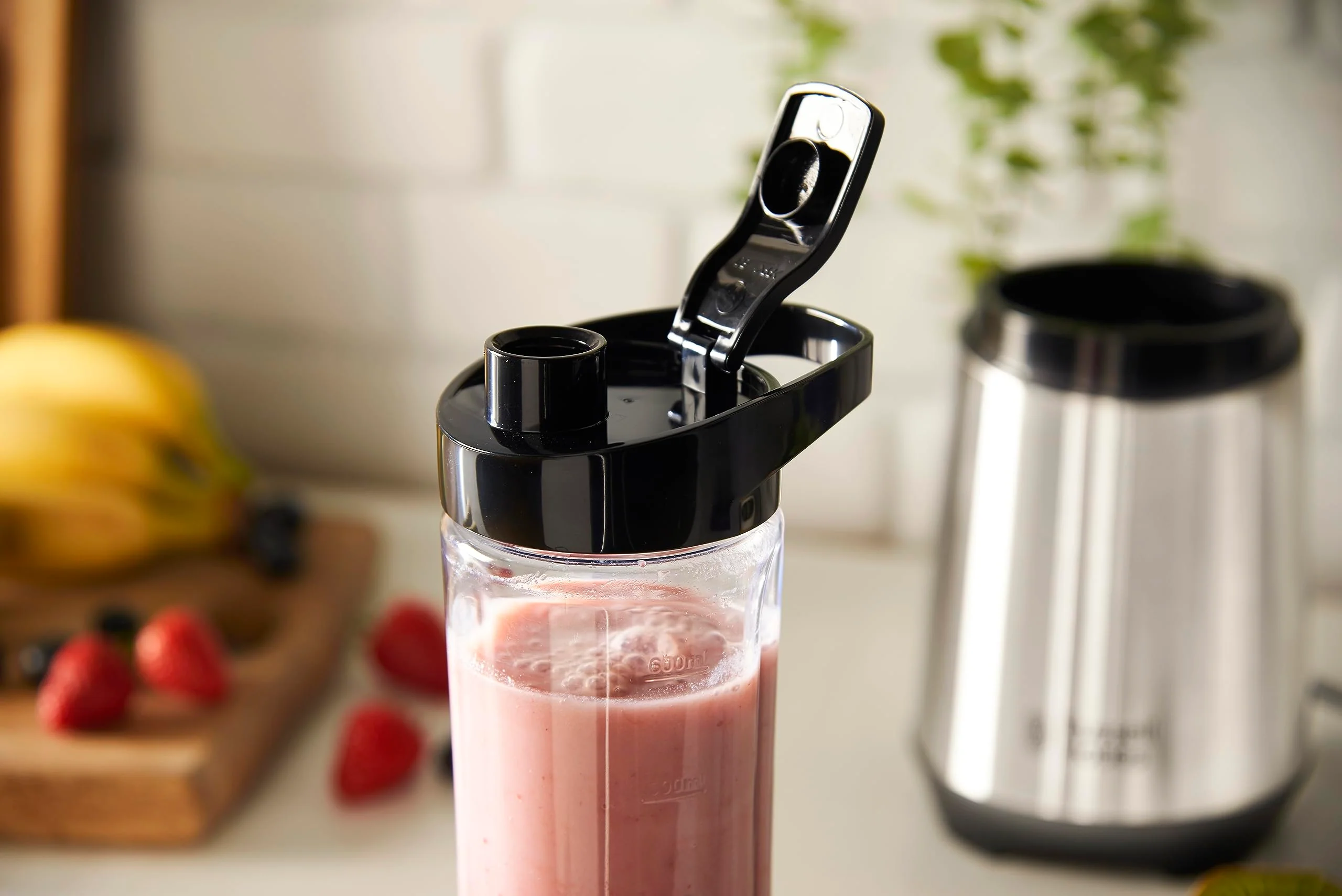 Russell Hobbs Mixer - Standmixer & Smoothie Maker to go [23.500 U/min Power-Motor] inkl. 1x Mixbehälter 600ml (BPA-frei, spülmaschinen- & bruchfest inkl. Deckel) Zerkleinerer, Edelstahl, 23472-56 - Image 6