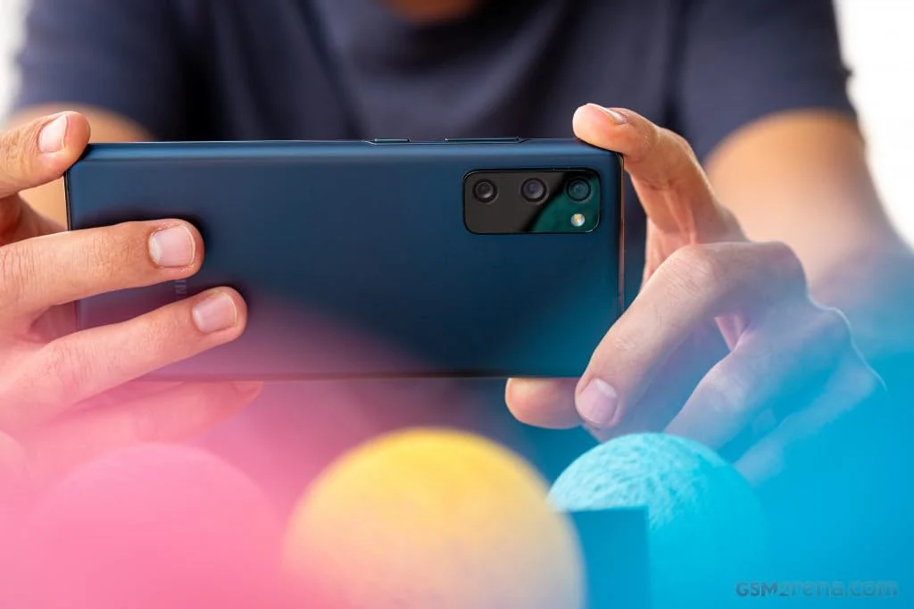 Samsung Galaxy S20 FE Smartphone 5G, 6.5 Zoll Super AMOLED Display, 4.500 mAh Akku, 32MP Selfie Kamera, Fan Edition - Deutsche Version (128GB mit 5G, Cloud Navy), SM-G78 - Image 3