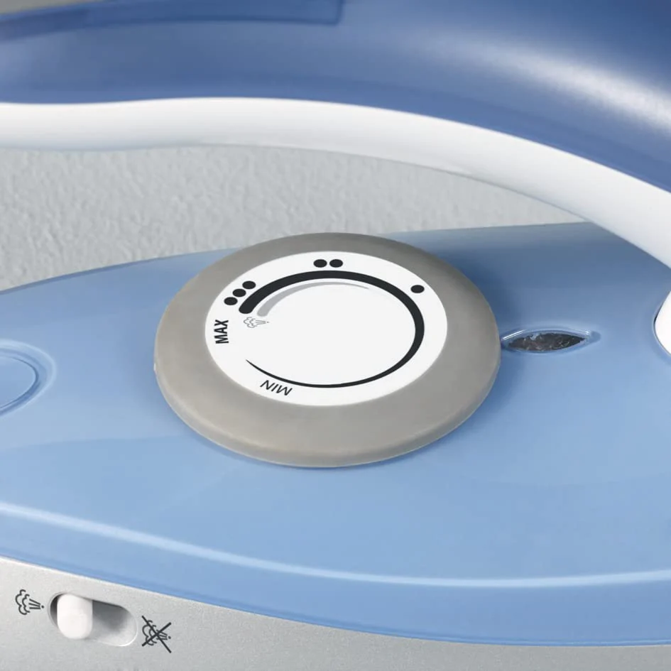 SEVERIN Reise-Dampfbügeleisen mit klappbarem Griff, Mini-Bügeleisen, umschaltbare Mehrfach-Spannung von 115/230V, Temperaturregler, Reise Bügeleisen, Steam Iron, klappbar, 1.000 Watt, BA 3234 - Image 4