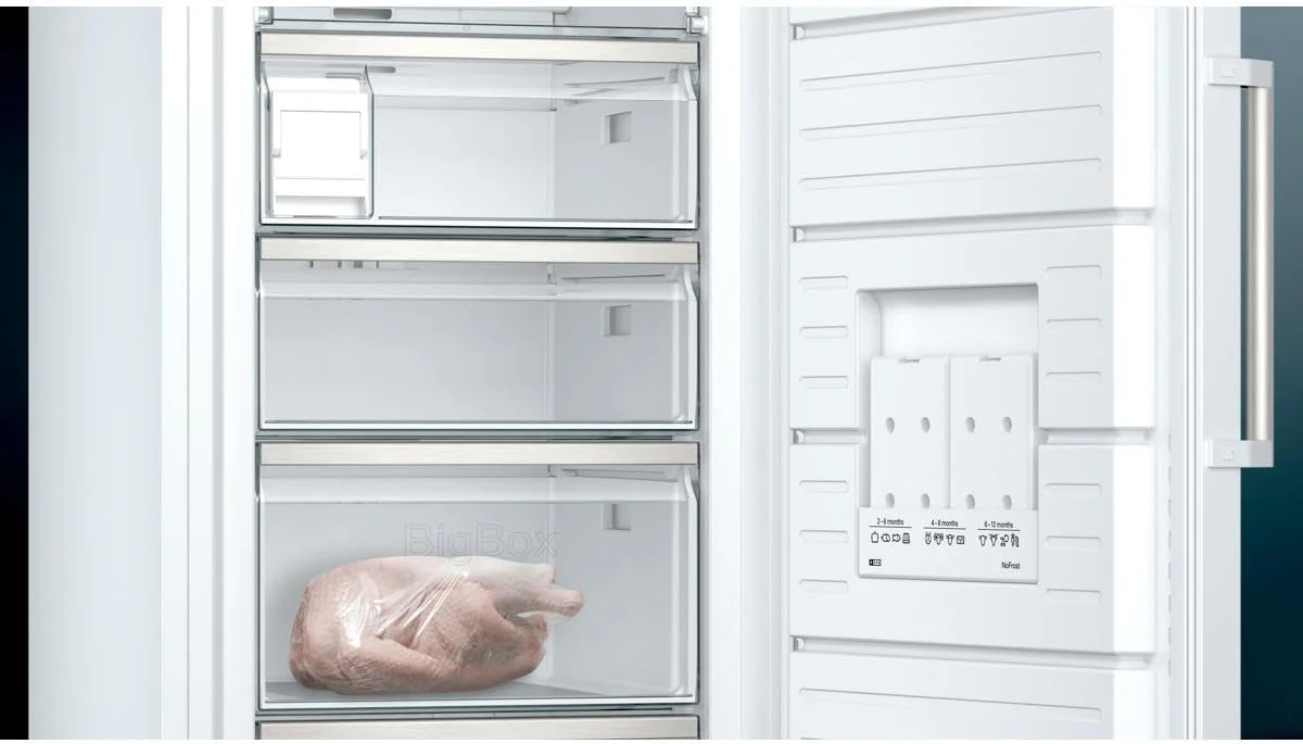 Siemens GS51NAWCV iQ500 Gefrierschrank, 161 x 70 cm, 289 L, noFrost nie wieder abtauen, bigBox Platz für großes Gefriergut, varioZone flexible Glas-und Schubladen - Image 13