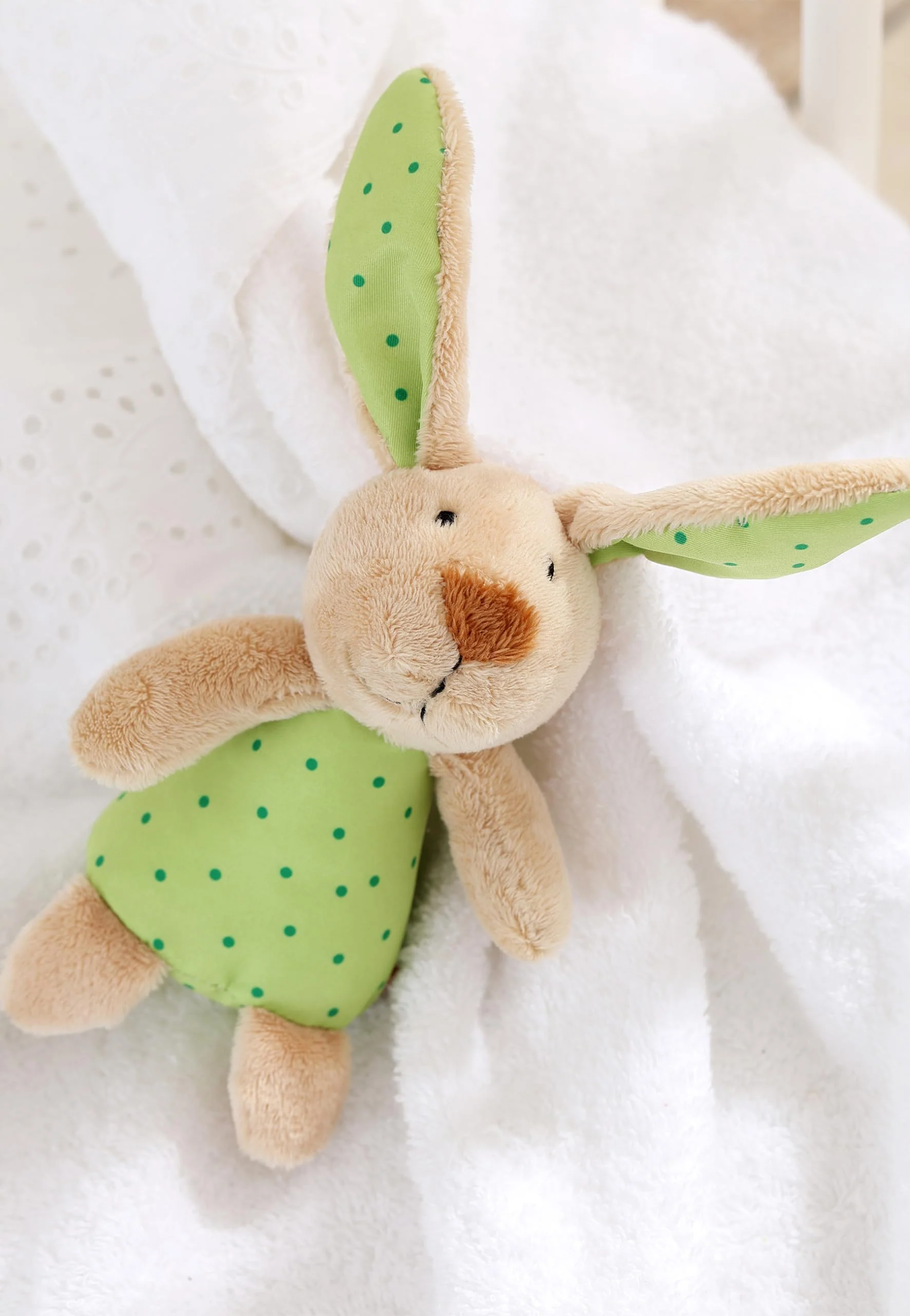 Sigikid 41169 Rassel Hase Red Stars Mädchen und Jungen Babyspielzeug empfohlen ab Geburt grün - Image 5