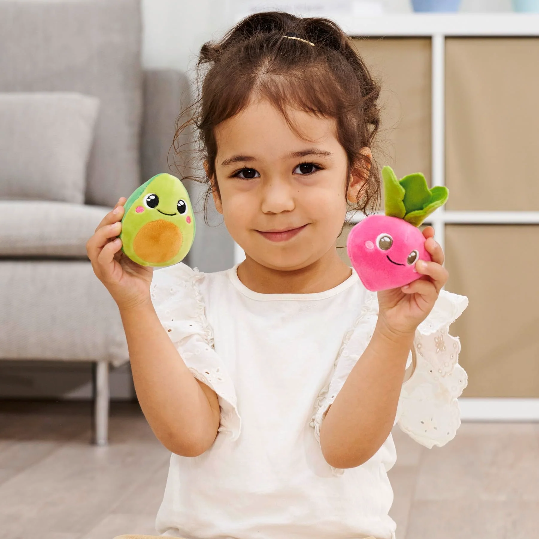 Simba Squeezlings - 12 Plüschfiguren zum Sammeln, es Wird nur EIN Artikel geliefert, Obst und Gemüse aus Plüsch, super Soft, niedliche Gesichter, ca. 8cm, ab 3 Jahren - Image 4