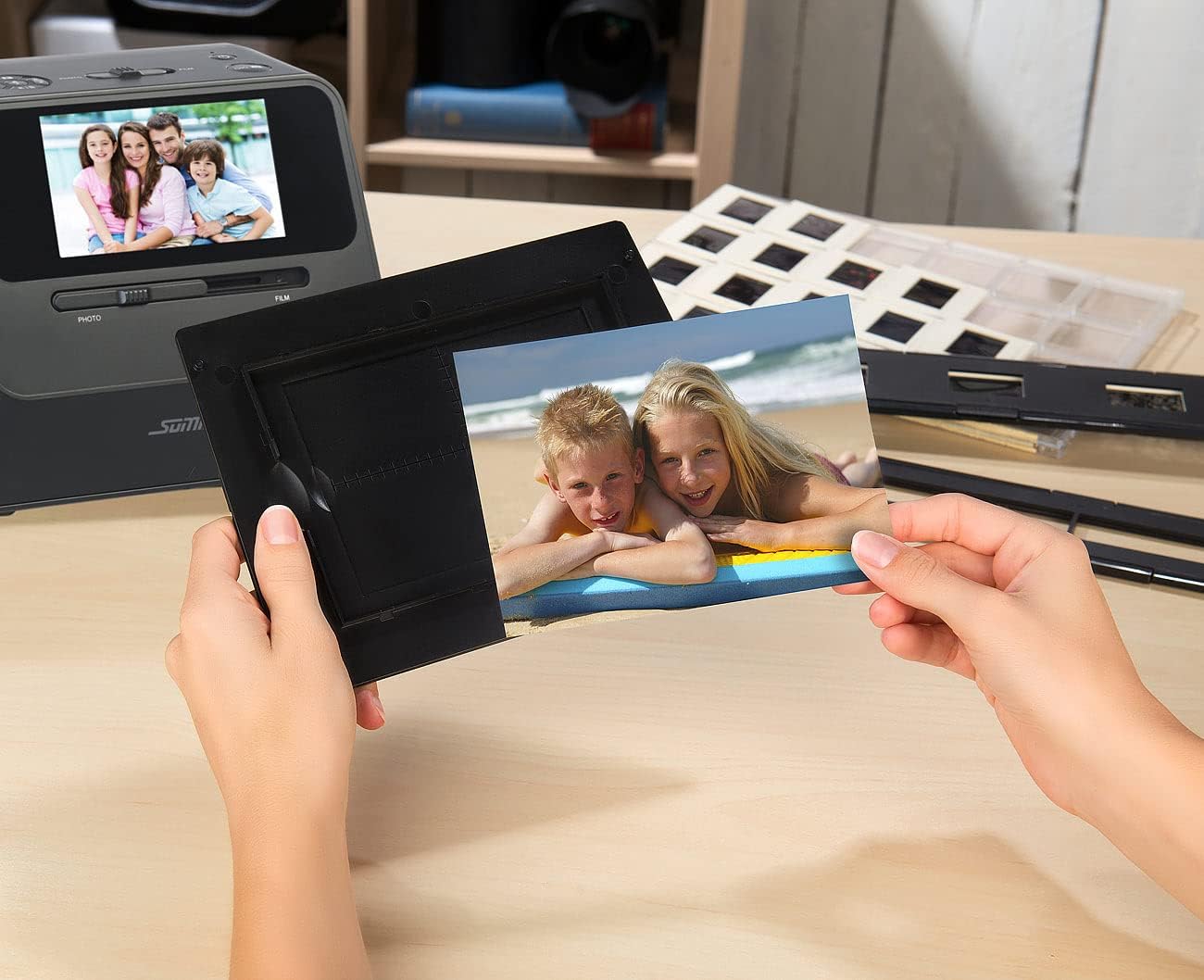 Somikon Fotoscanner: 3in1-Foto-, Dia- & Negativscanner mit 22 MP und HDMI-Ausgang, Akku (Scanner, Bilder Scanner, Digitalisierung) - Image 10