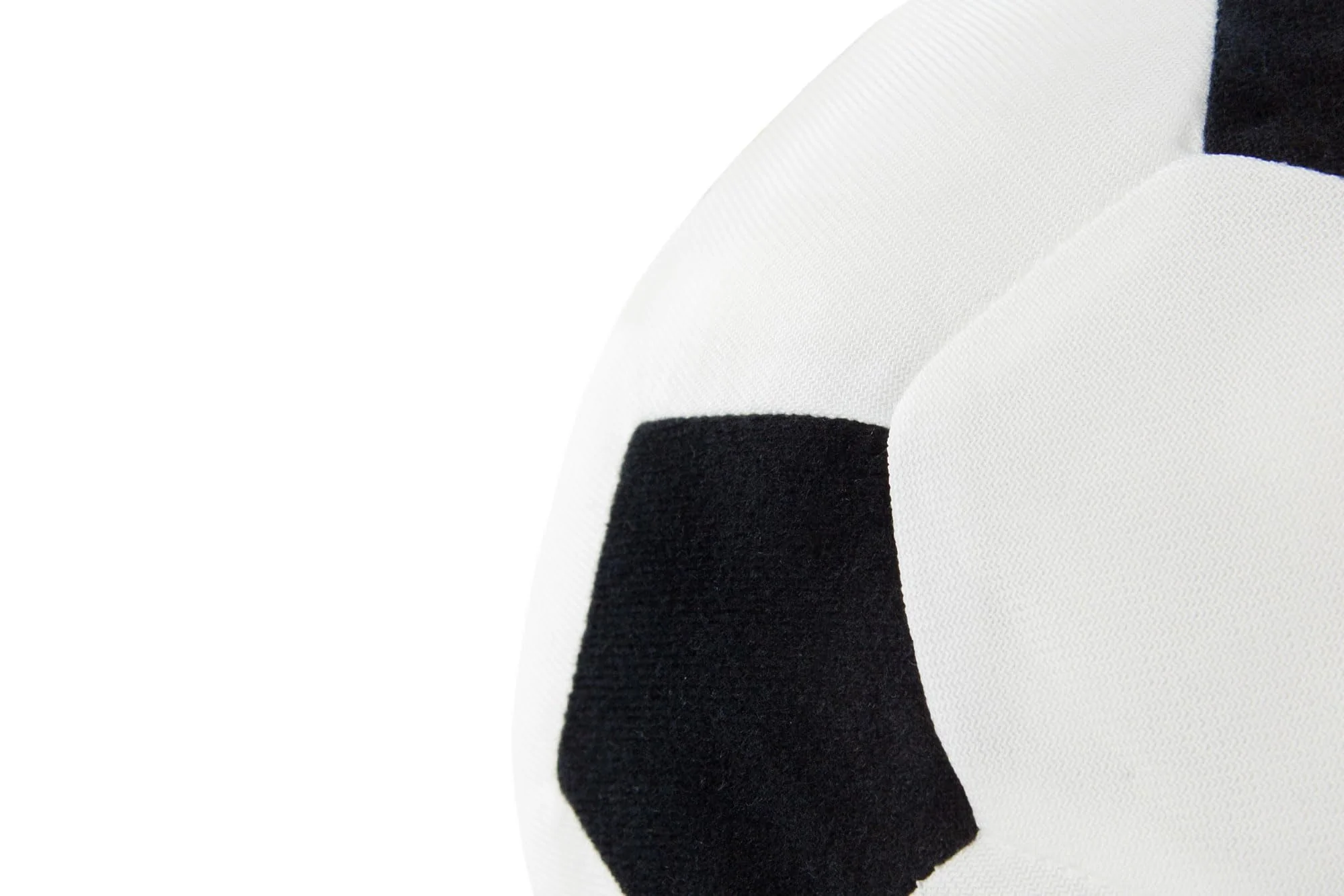 SPARKA IKEA Stoffball Softball mit 20cm Durchmesser - Fußball in SCHWARZ-Weiss - waschbar - Keine Altersbeschränkung - Image 2