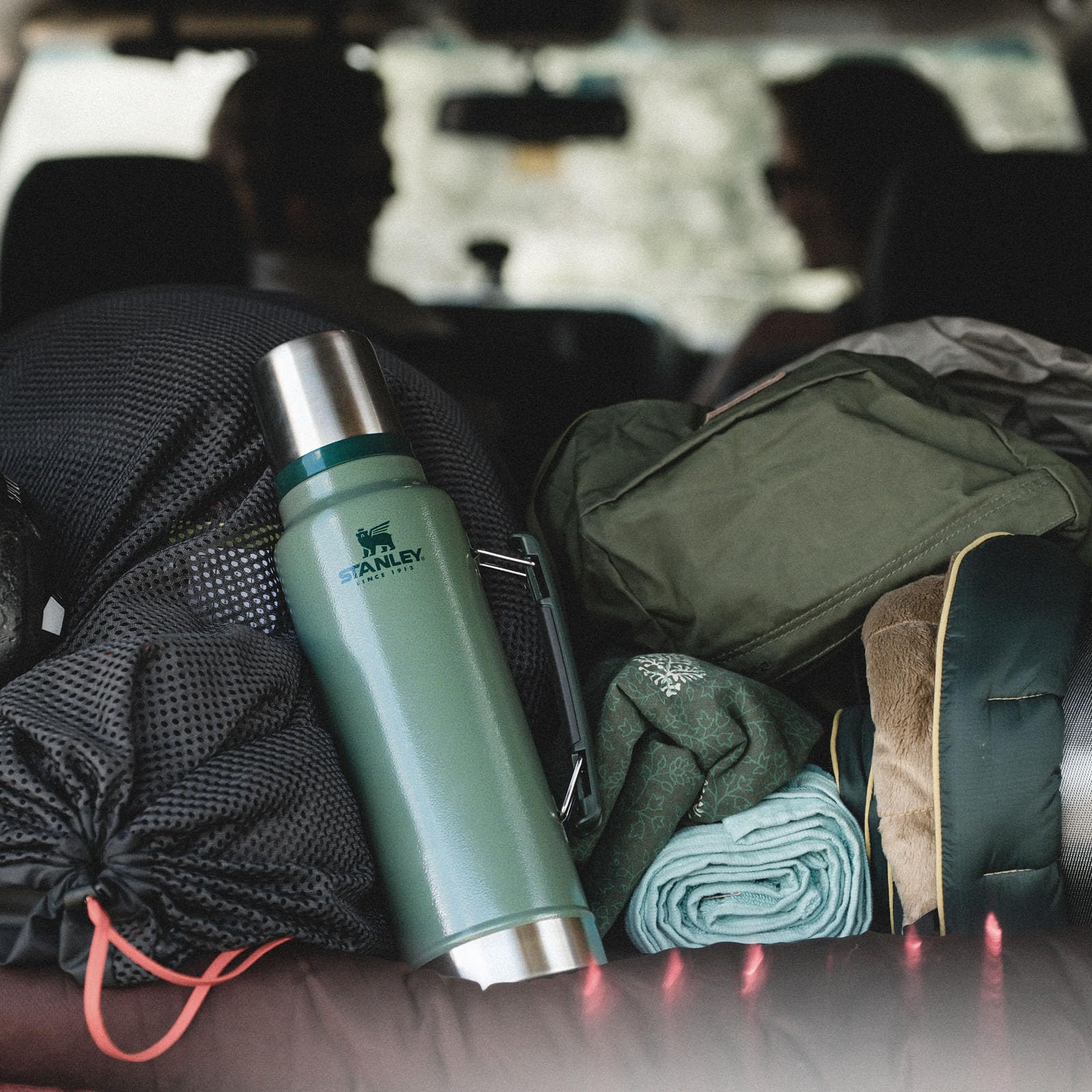 Stanley Classic Legendary Thermosflasche 1L - Thermos Hält 24 Stunden Heiß oder Kalt - Edelstahl Thermoskanne - BPA-Frei - Spülmaschinenfest - Bottomland - Image 5