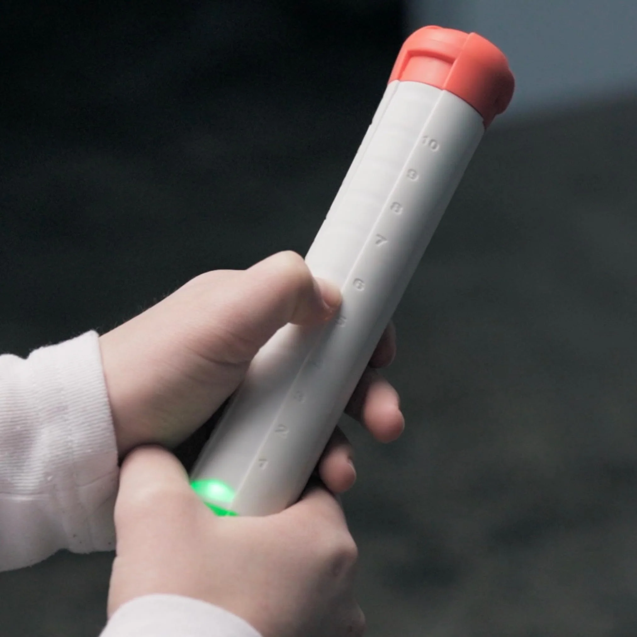 Stickflip - Werfen, Fangen, Hochleveln | 10 Spiele mit LEDs und Sound, Solo und Multiplayer, elektronisches Spiel für die ganze Familie - ChuckaRubba - Stick Flip Höhle der Löwen - Image 3