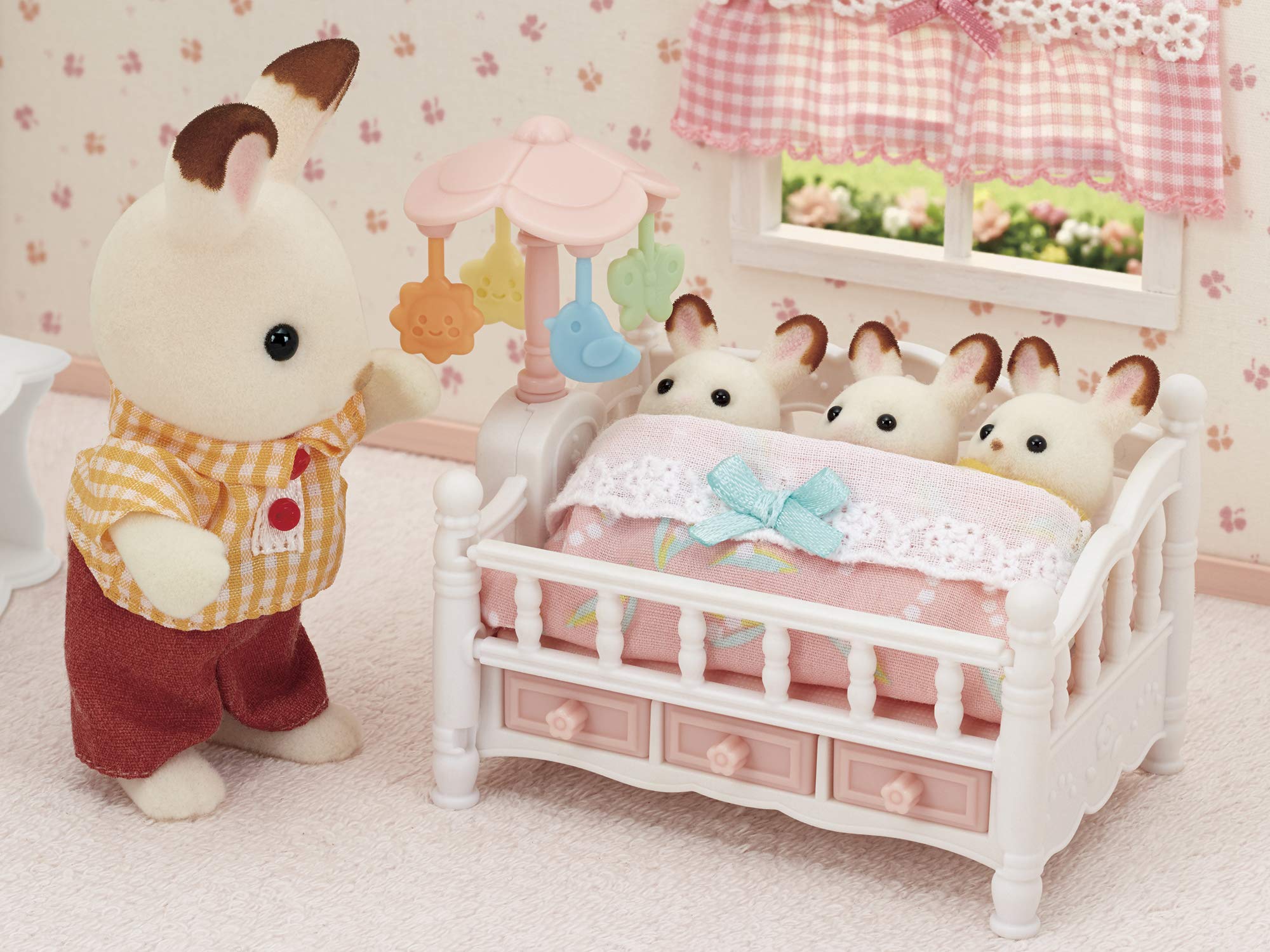 Sylvanian Families 5534 Babybett mit Mobile - Puppenhaus Spielset - Image 4