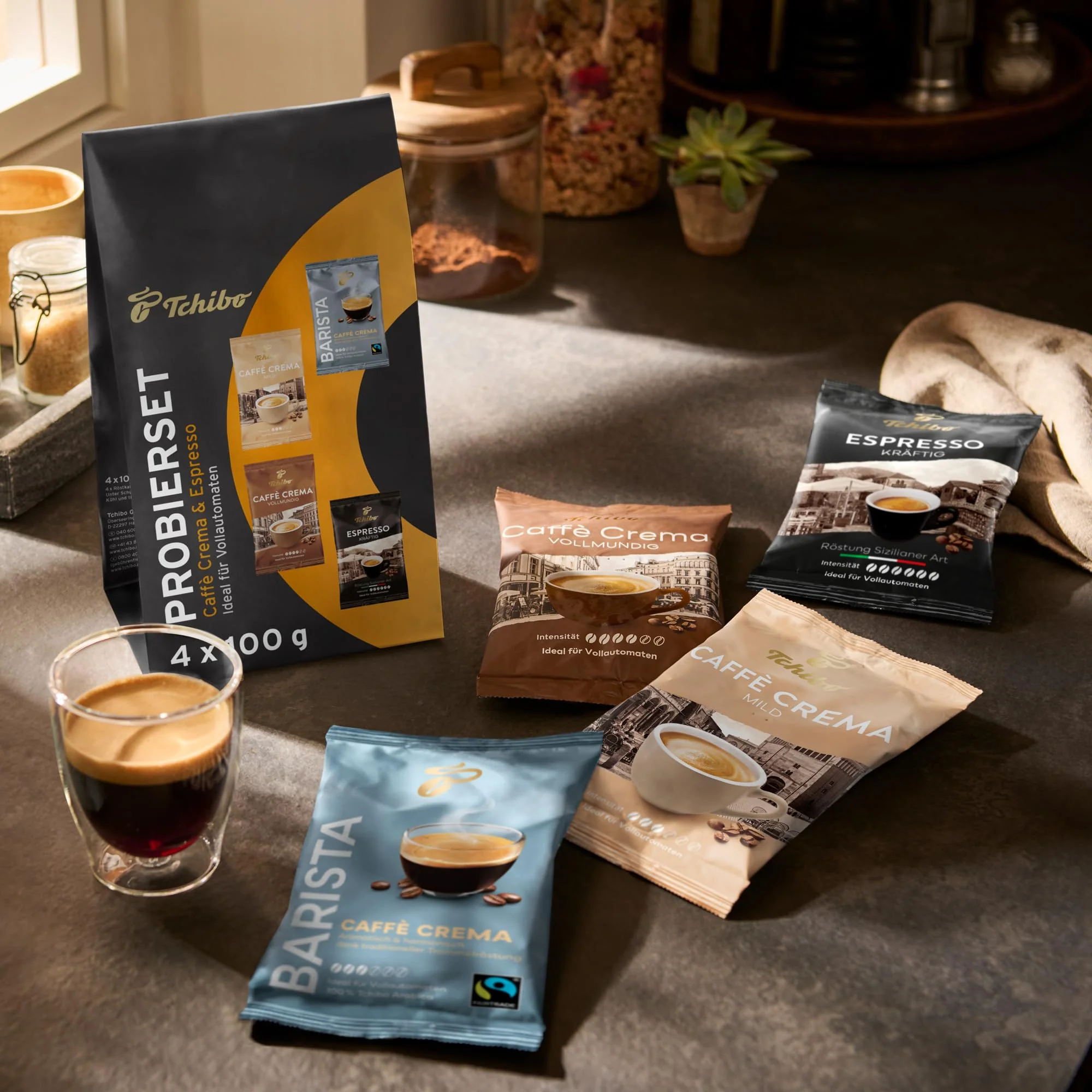 Tchibo Kaffeevollautomat Esperto2 Milk mit One-Touch Milchfunktion und 2-Tassen-Funktion für Espresso, Caffè Crema, Capuccino und Milchschaum, Granite Black - INKLUSIVE Kaffeeprobierset GRATIS - Image 4