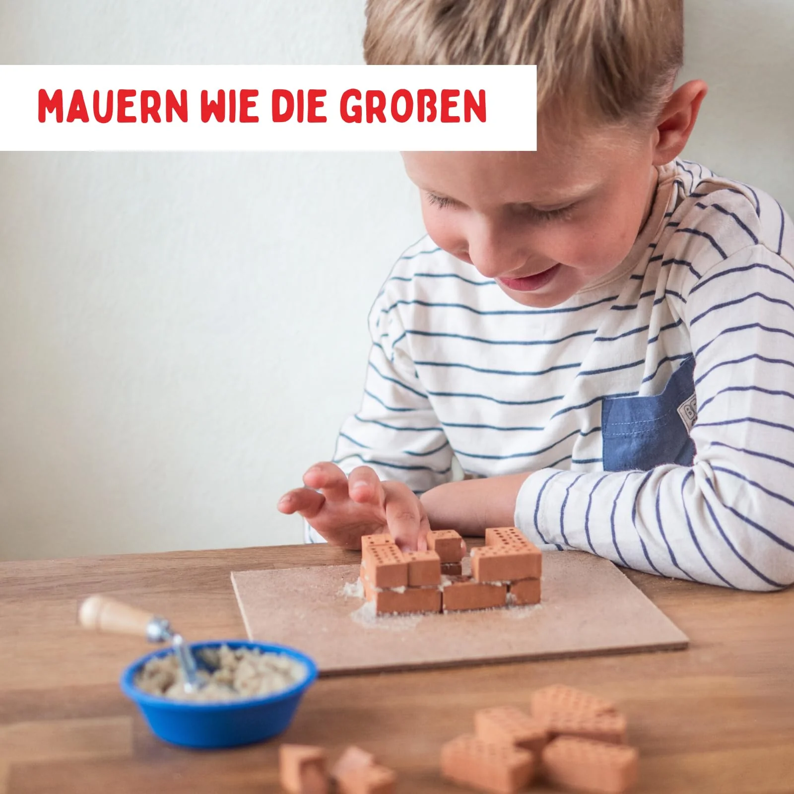 Teifoc 902 - Fertigmörtel 1000 g, wasserlöslicher Mörtel zum Basteln, Bauen für Mädchen und Jungen mit Zement, Montessori Spielzeug, DIY Modellbau für Kinder, Beton zum Mauern mit Mini Ziegelsteinen - Image 4