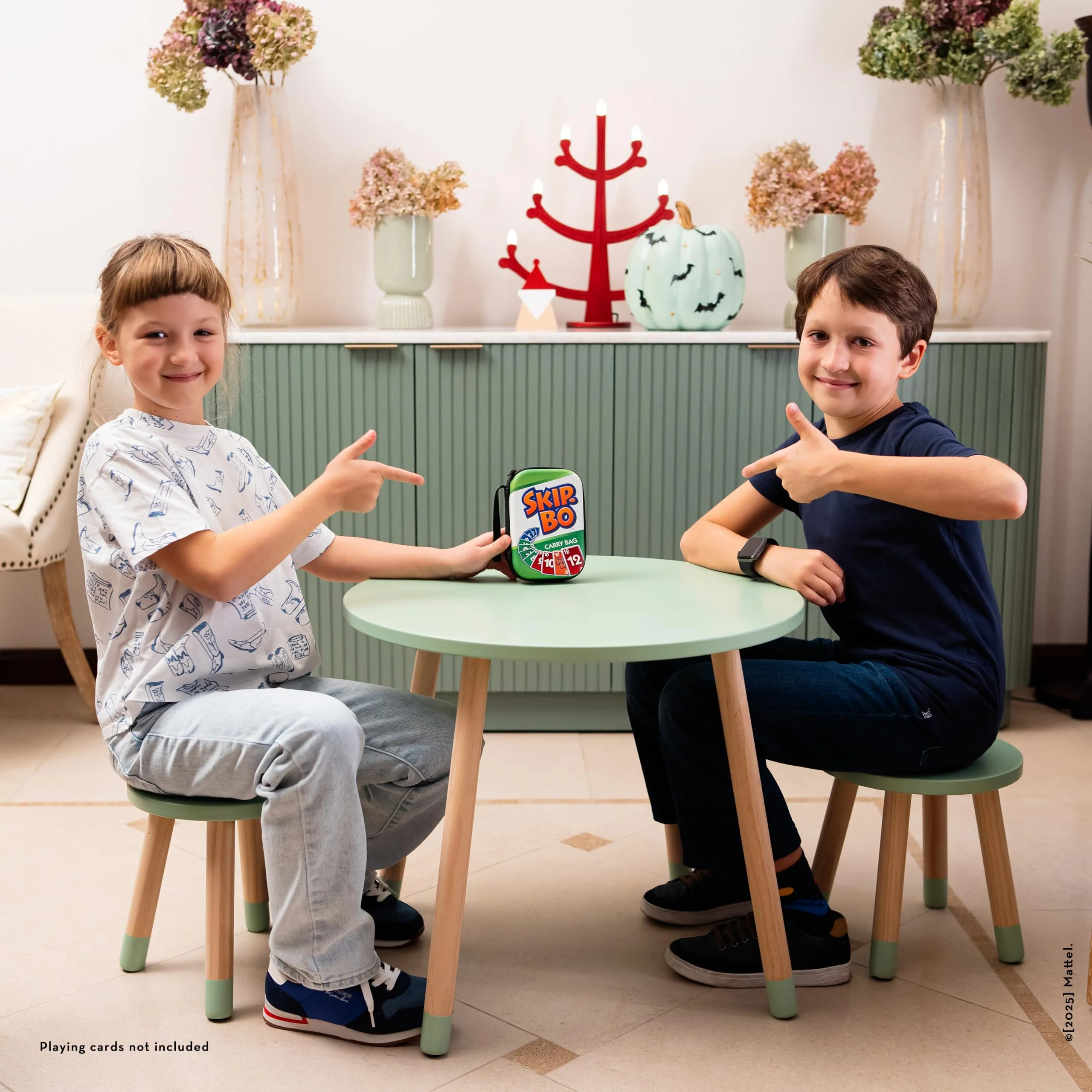 Theo Klein 5904 Skip.BO Tragetasche I Praktische Spielkarten-Tasche für unterwegs I Schützt Karten vor Nässe und Staub I Spielzeug für Kinder ab 3 Jahren - Image 8