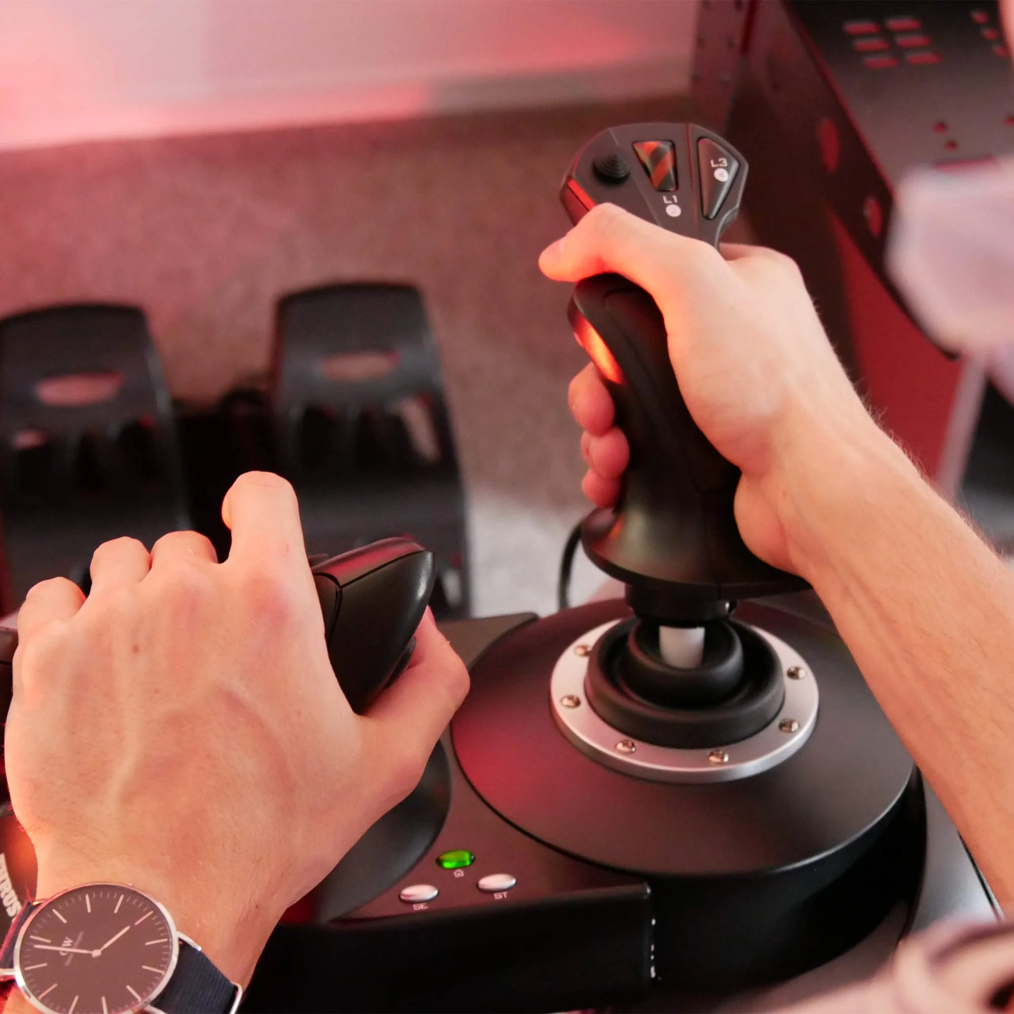 Thrustmaster T.Flight Hotas X – Hochleistungs-Joystick für realistisches Flugerlebnis | Kompatibel mit PC - Image 6